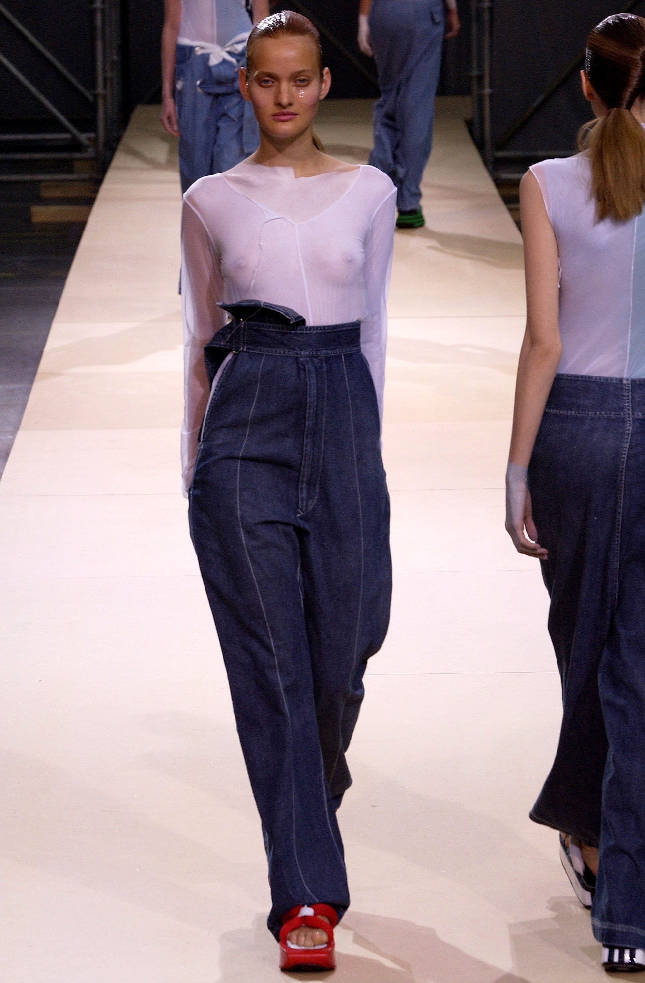 Yohji Yamamoto S/S 04 Look 3