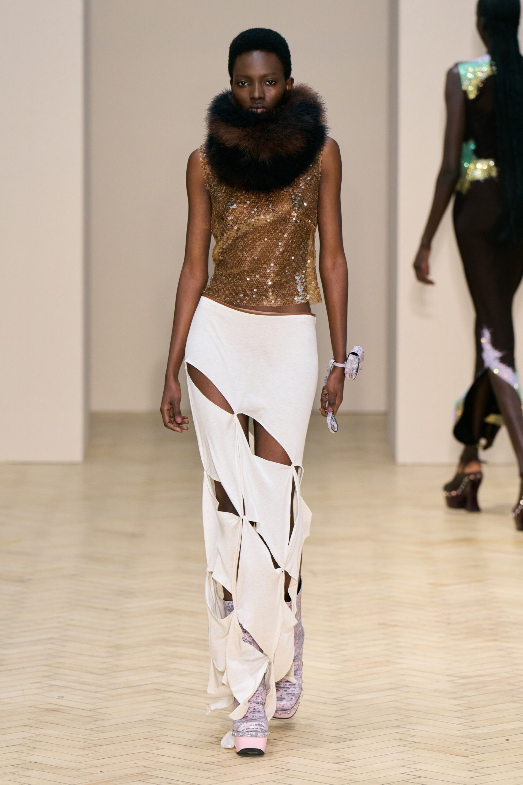 16Arlington F/W 22 Look 31