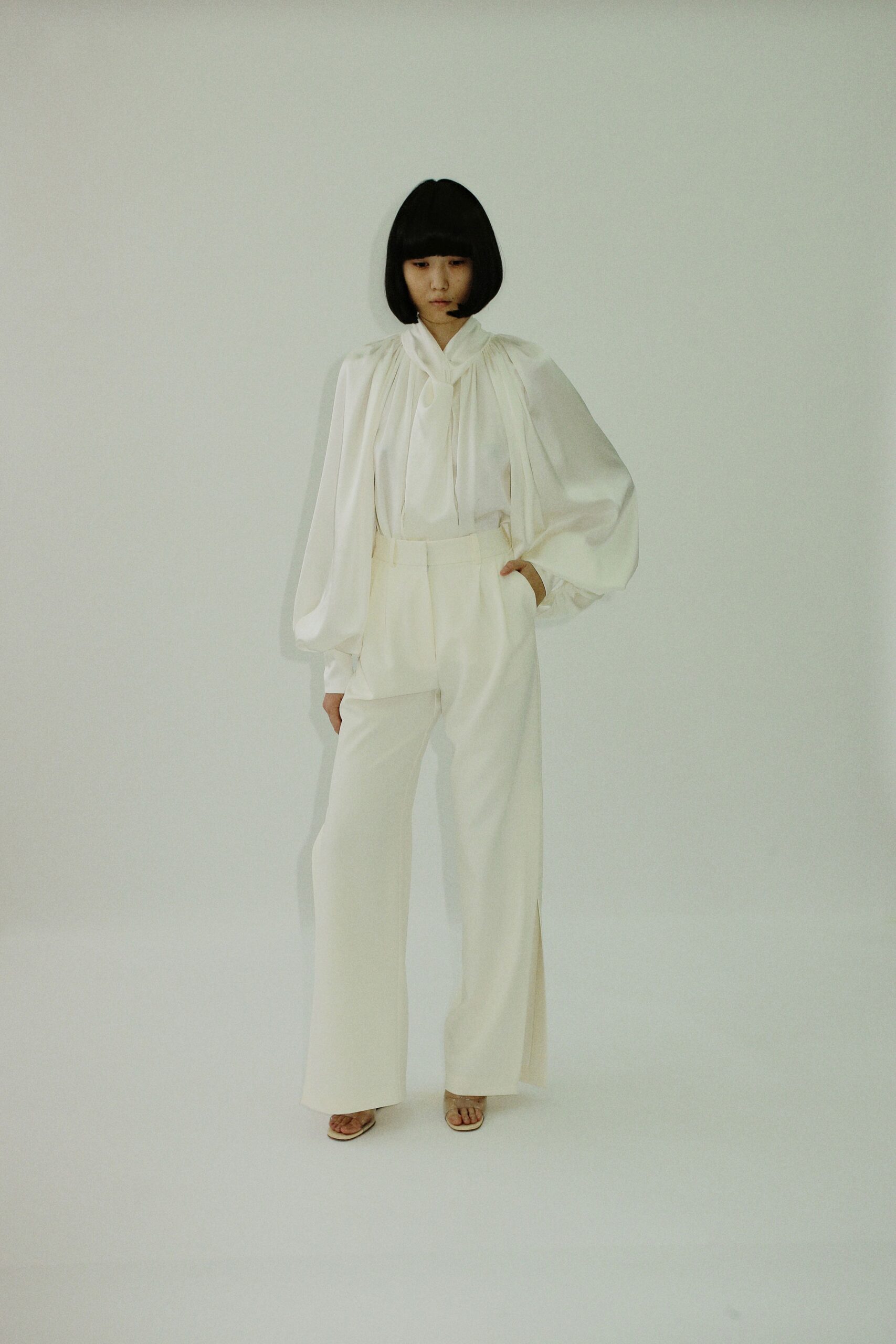 A.W.A.K.E. MODE F/W 19 Look 364