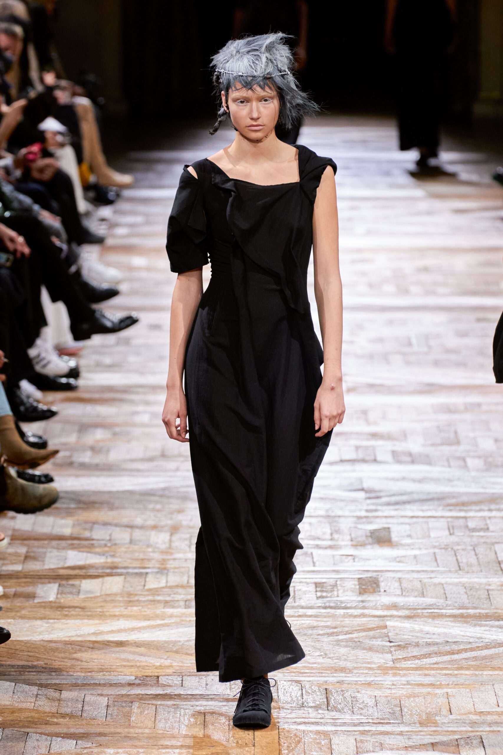 Yohji Yamamoto S/S 22 Look 31