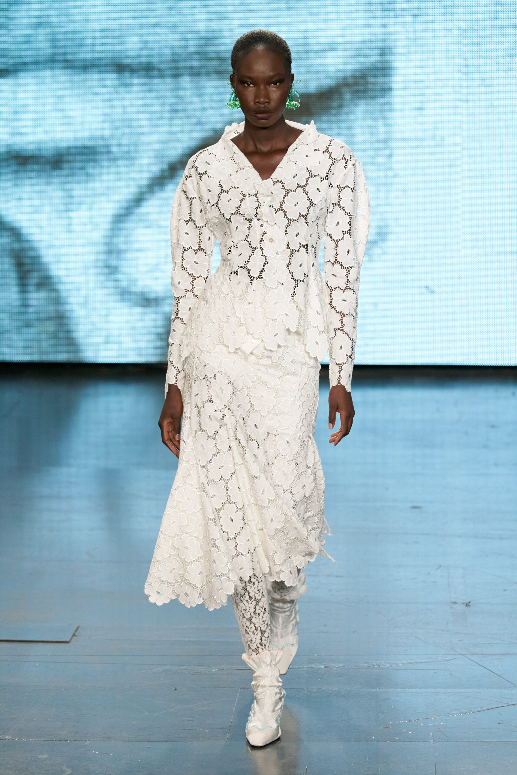 Yuhan Wang S/S 22 Look 31