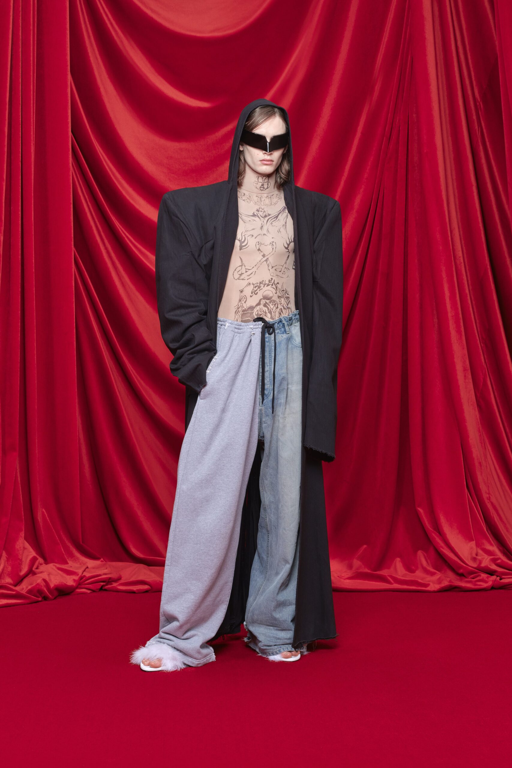 Balenciaga S/S 24 Look 296