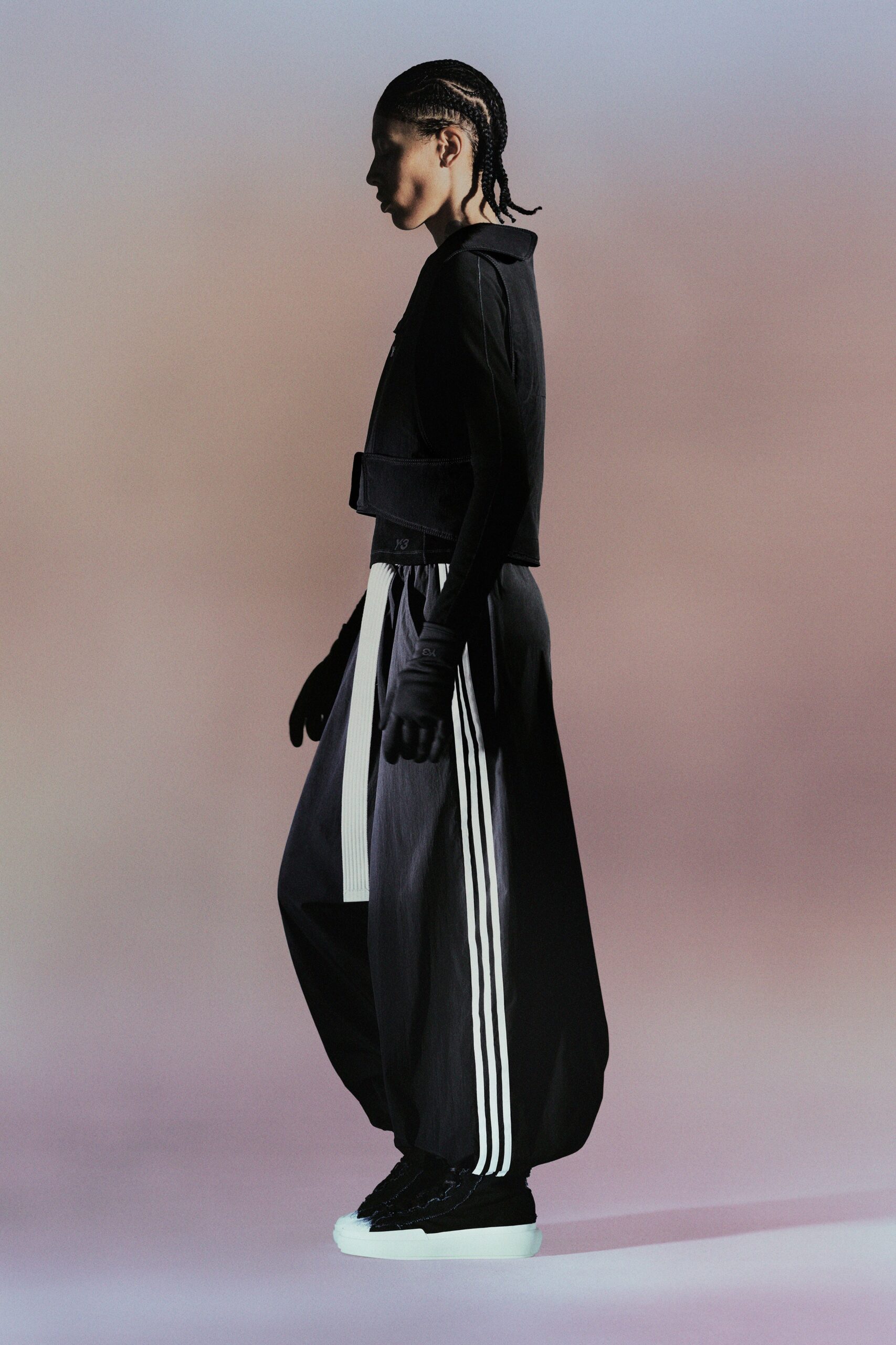Y-3 F/W 23 Menswear Look 34