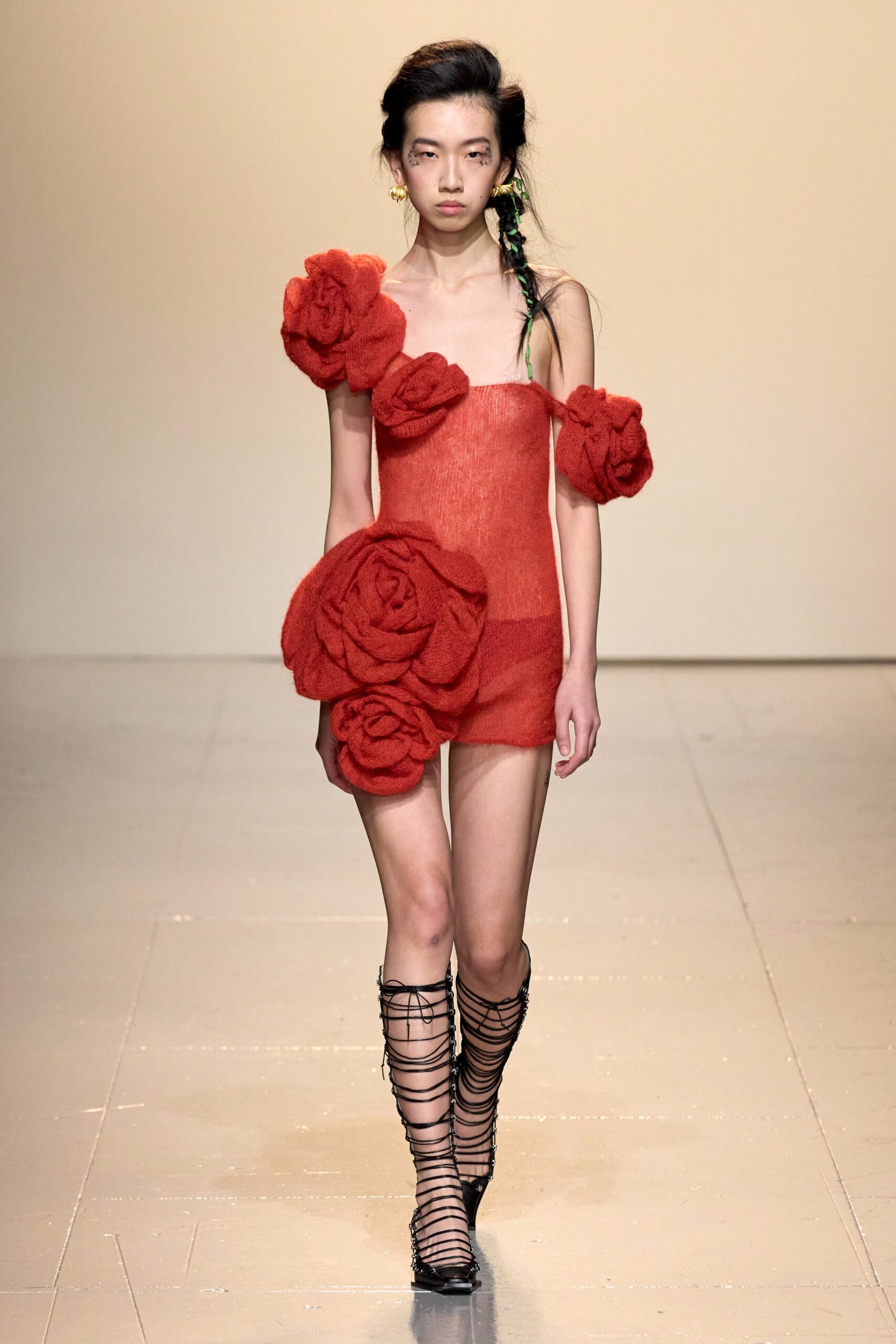 Yuhan Wang F/W 23 Look 34