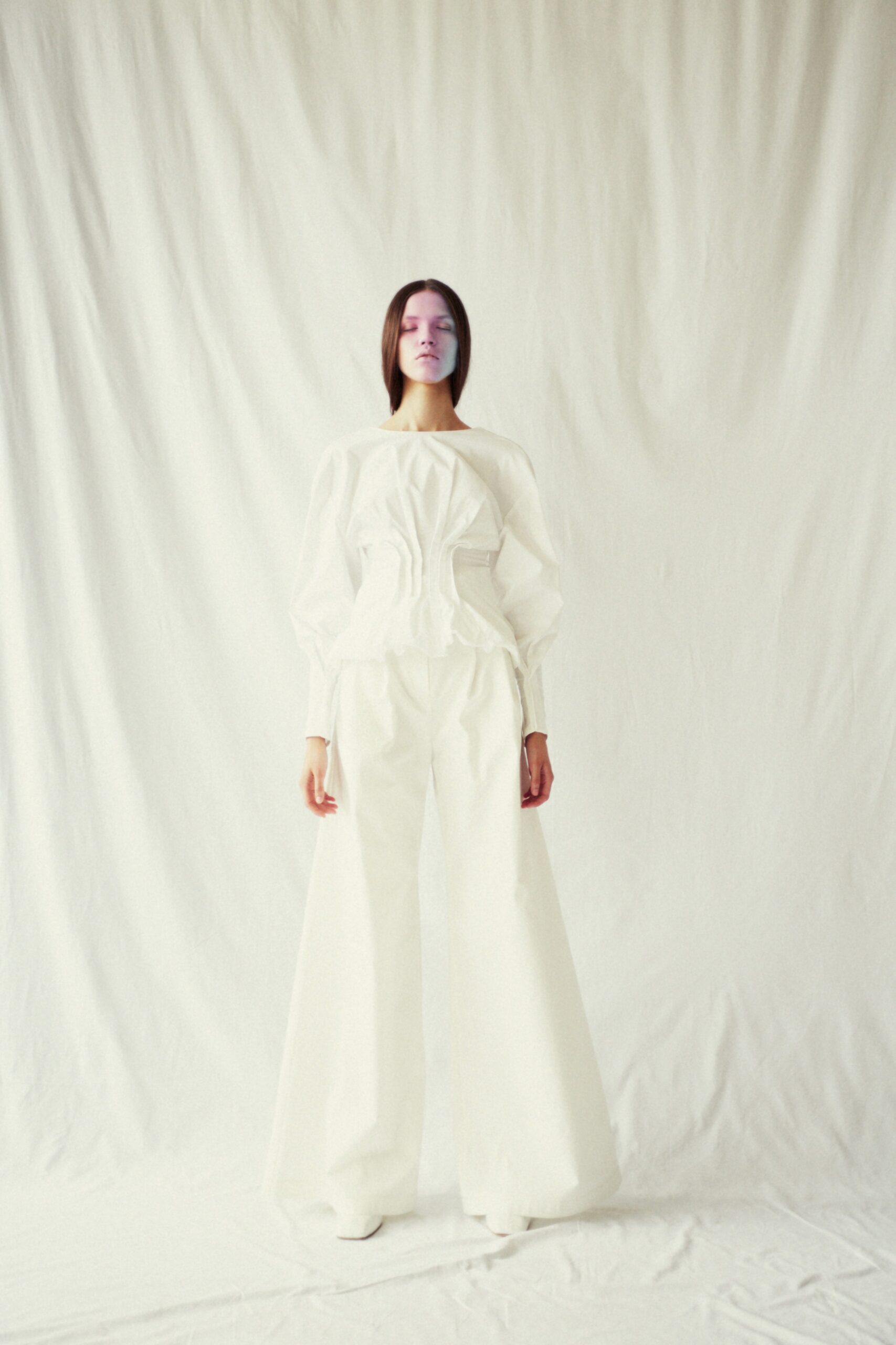 A.W.A.K.E. MODE Resort 20 Look 398