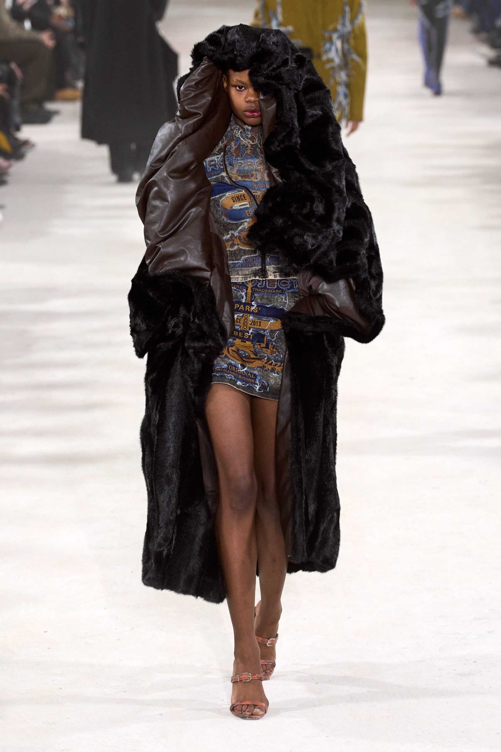 Y/Project F/W 23 Look 37