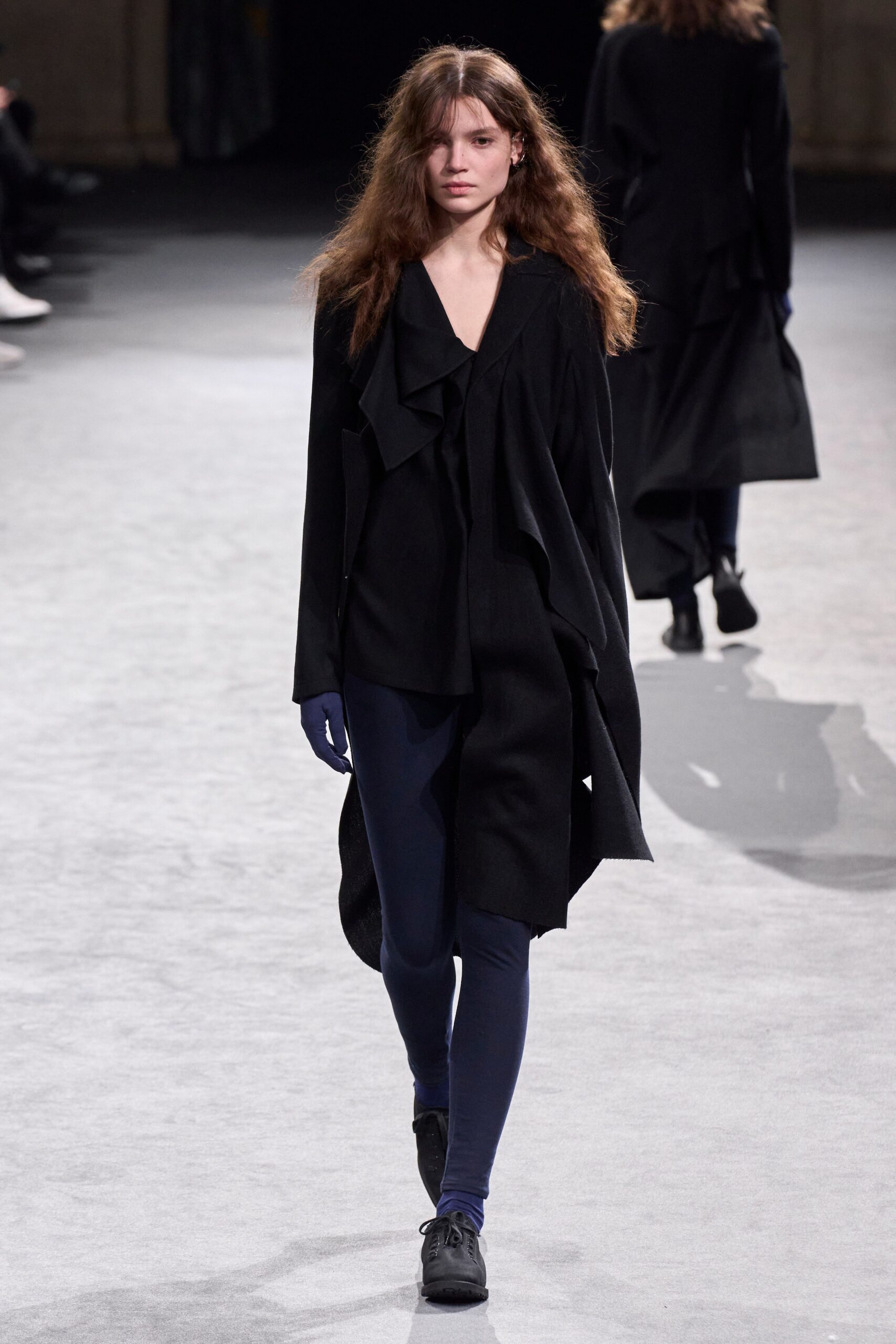 Yohji Yamamoto F/W 23 Look 37