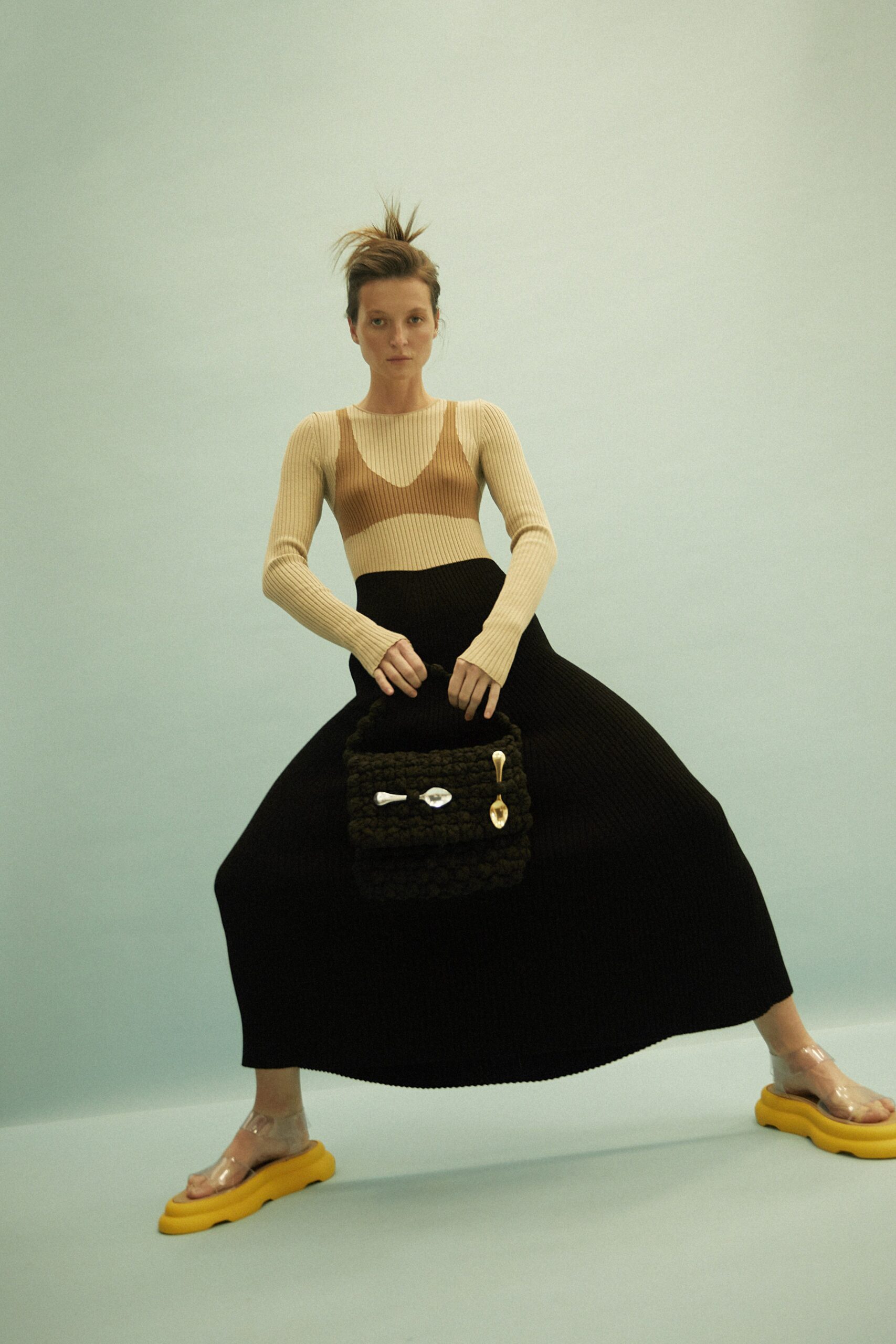 A.W.A.K.E. MODE S/S 22 Look 620