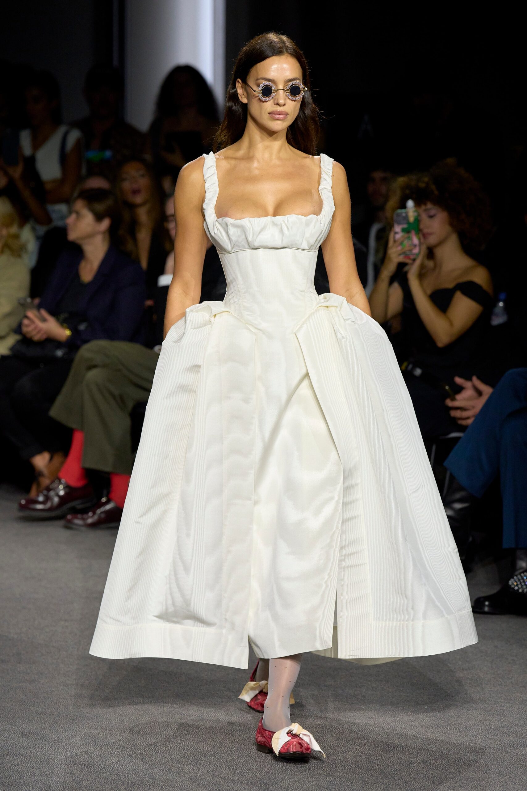 Andreas Kronthaler for Vivienne Westwood S/S 24 Look 357