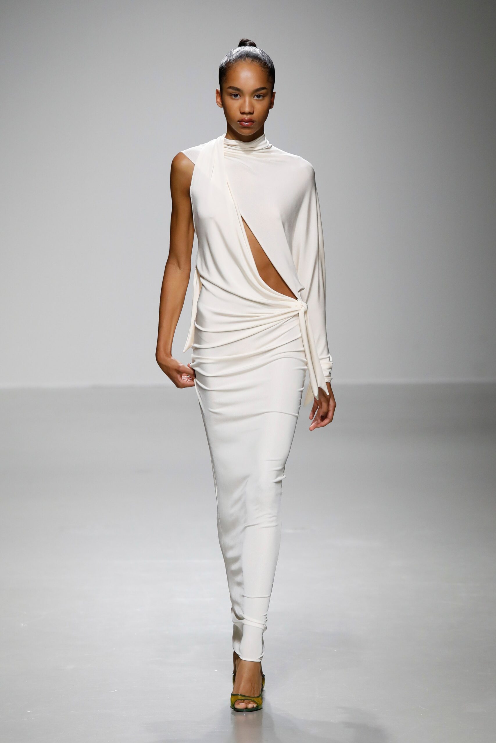 Atlein S/S 24 Look 409