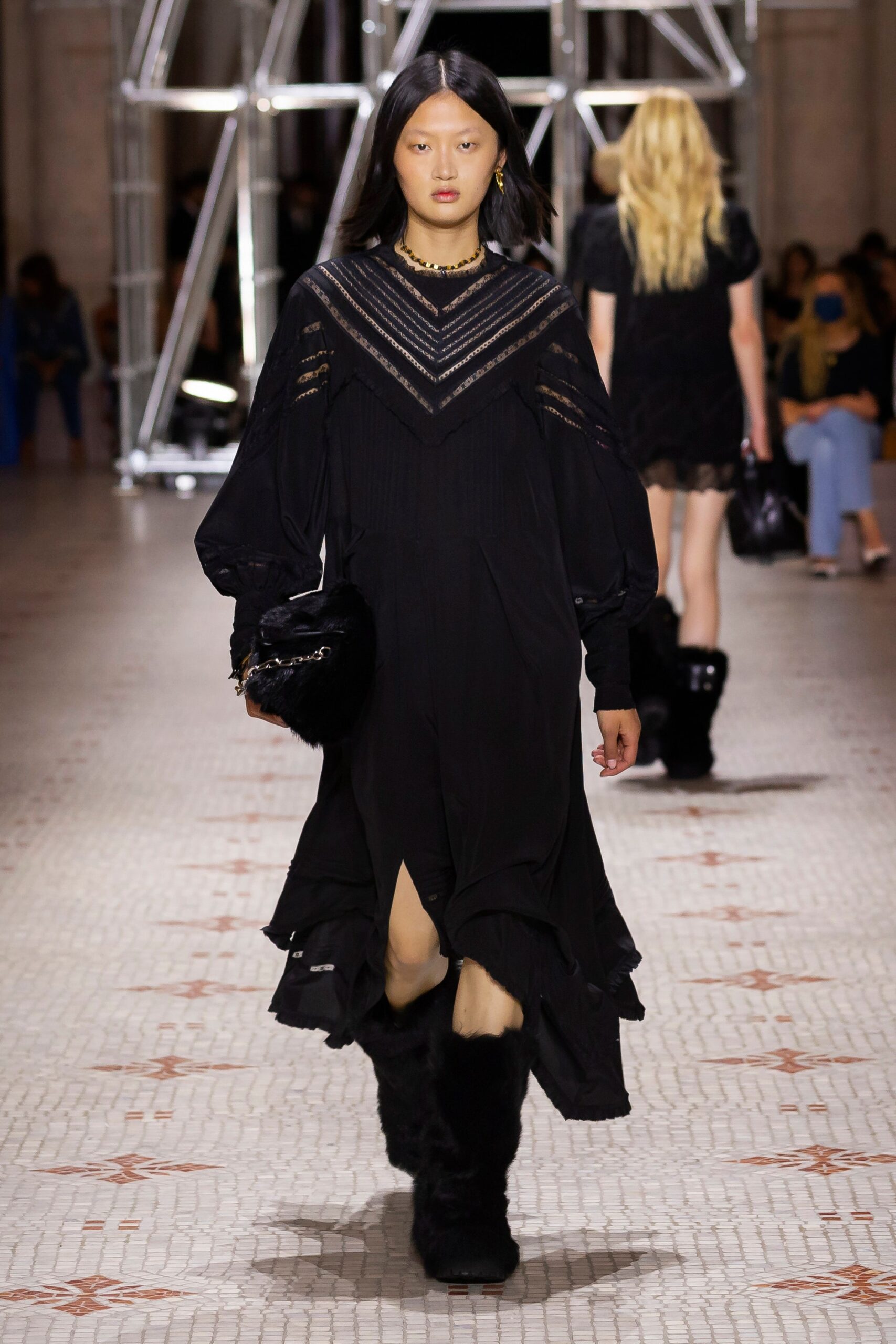 Zadig & Voltaire F/W 22 Look 38