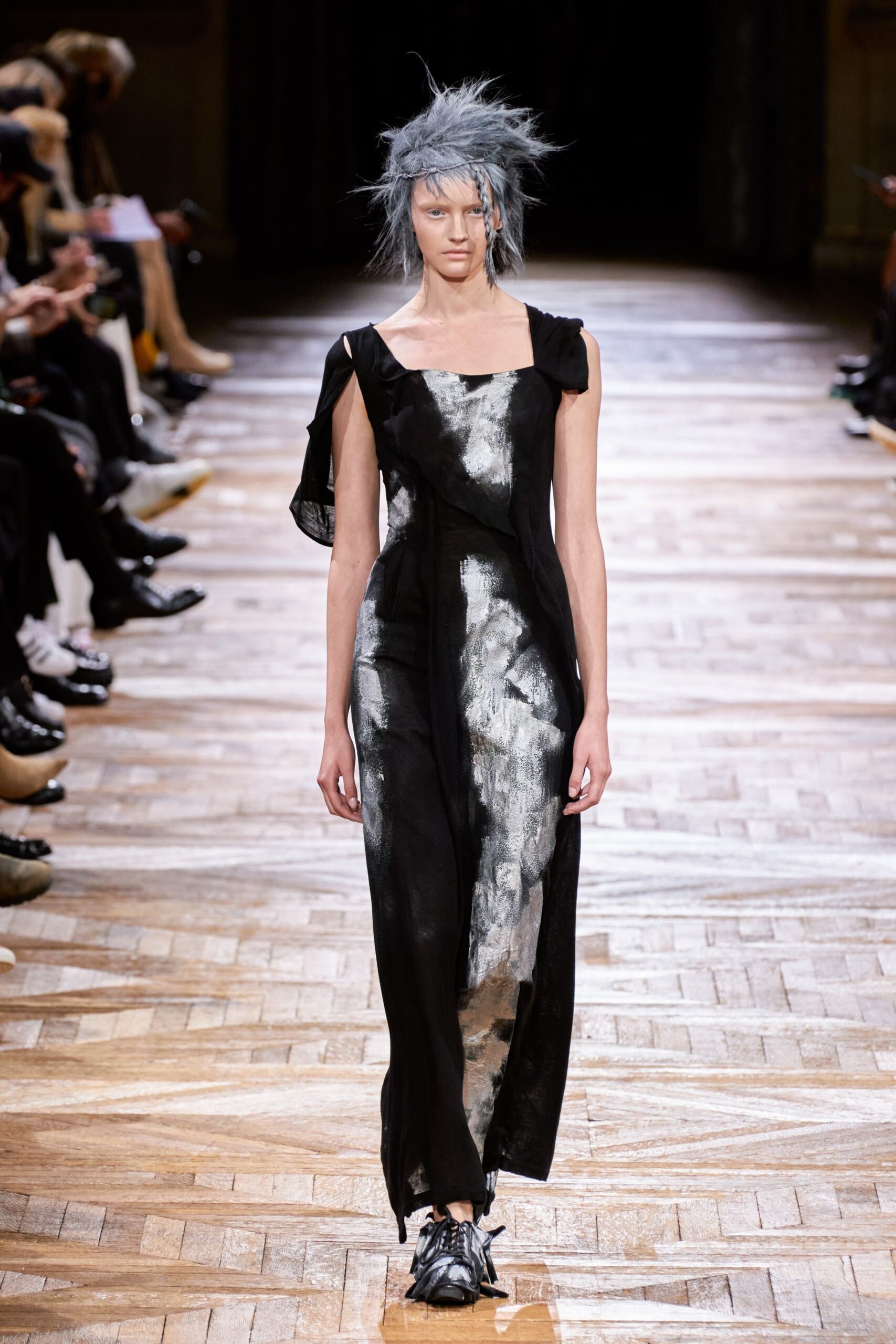 Yohji Yamamoto S/S 22 Look 39