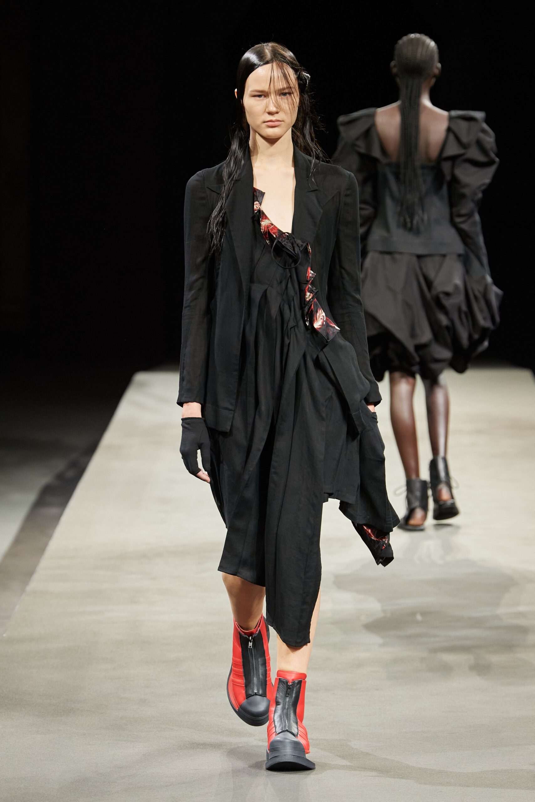 Yohji Yamamoto S/S 23 Look 39