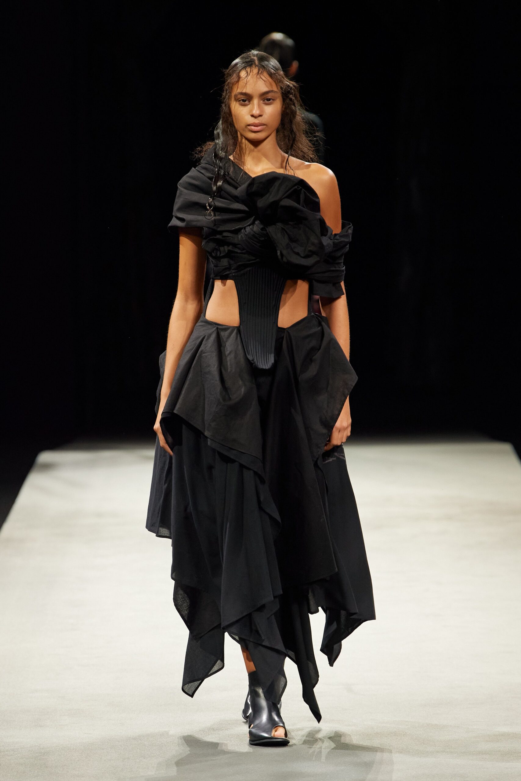 Yohji Yamamoto S/S 23 Look 40
