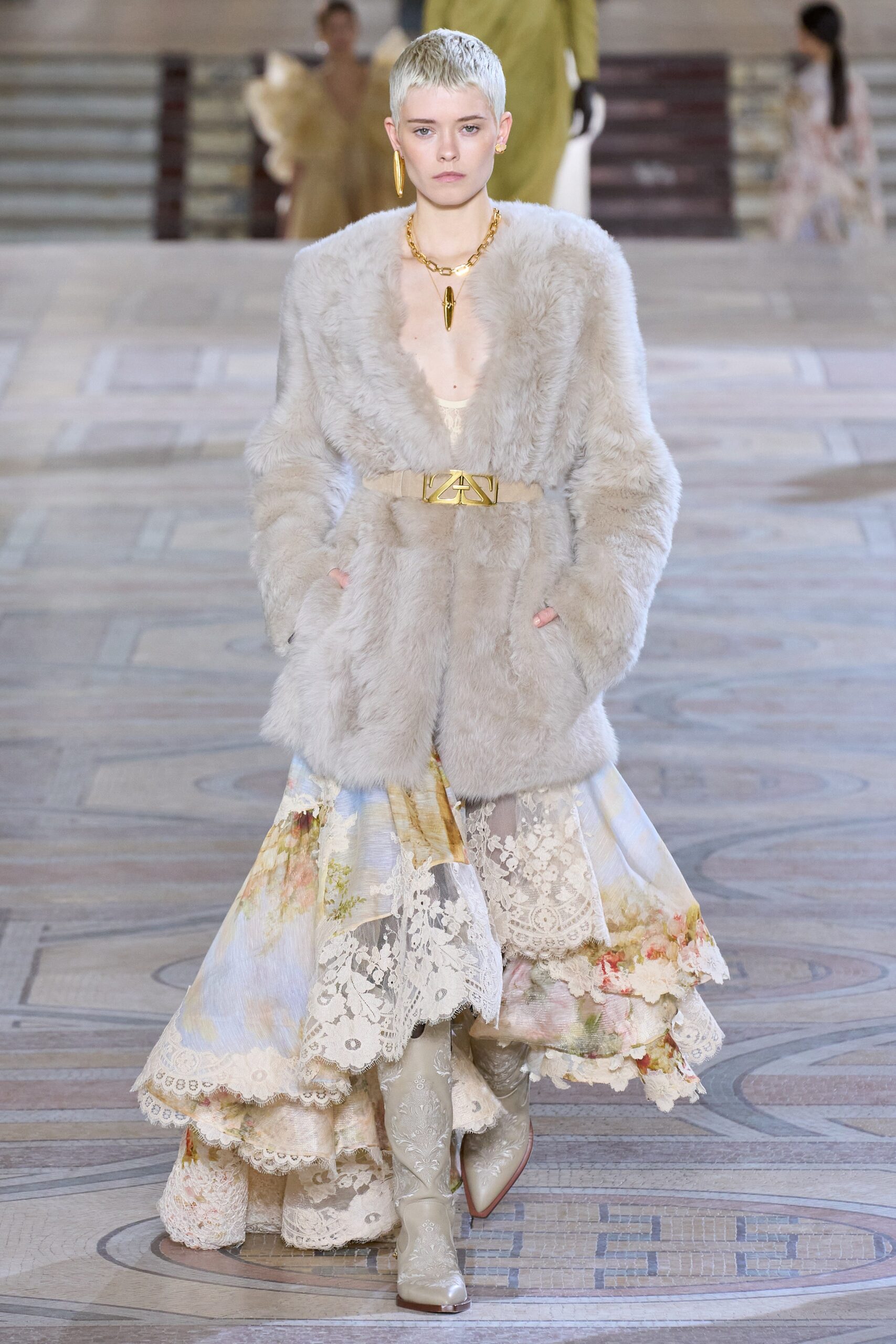Zimmermann F/W 23 Look 40