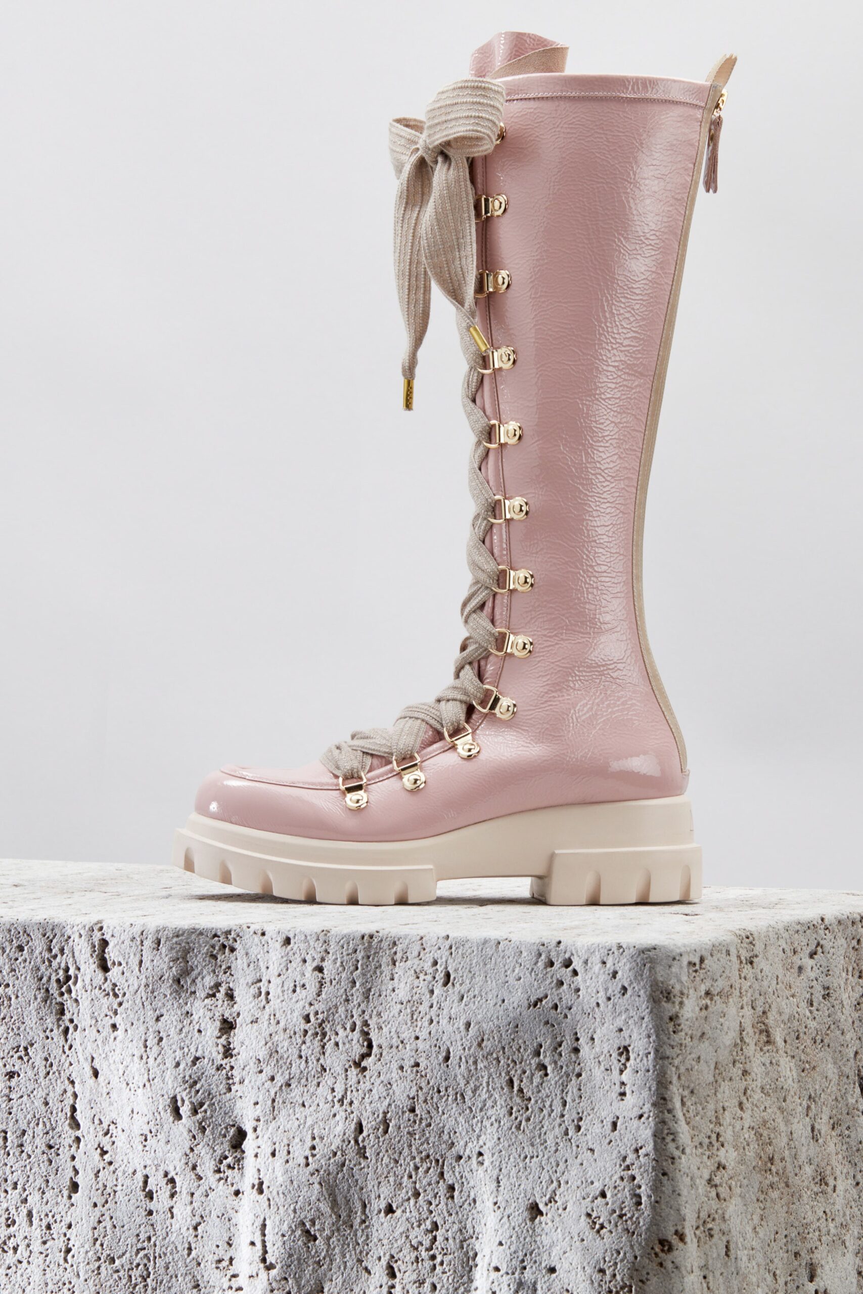 AGL F/W 21 Look 602