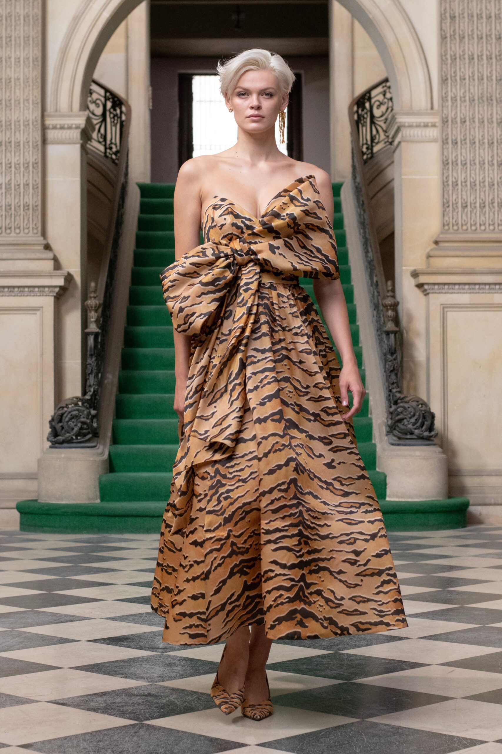 Zimmermann Resort 24 Look 41