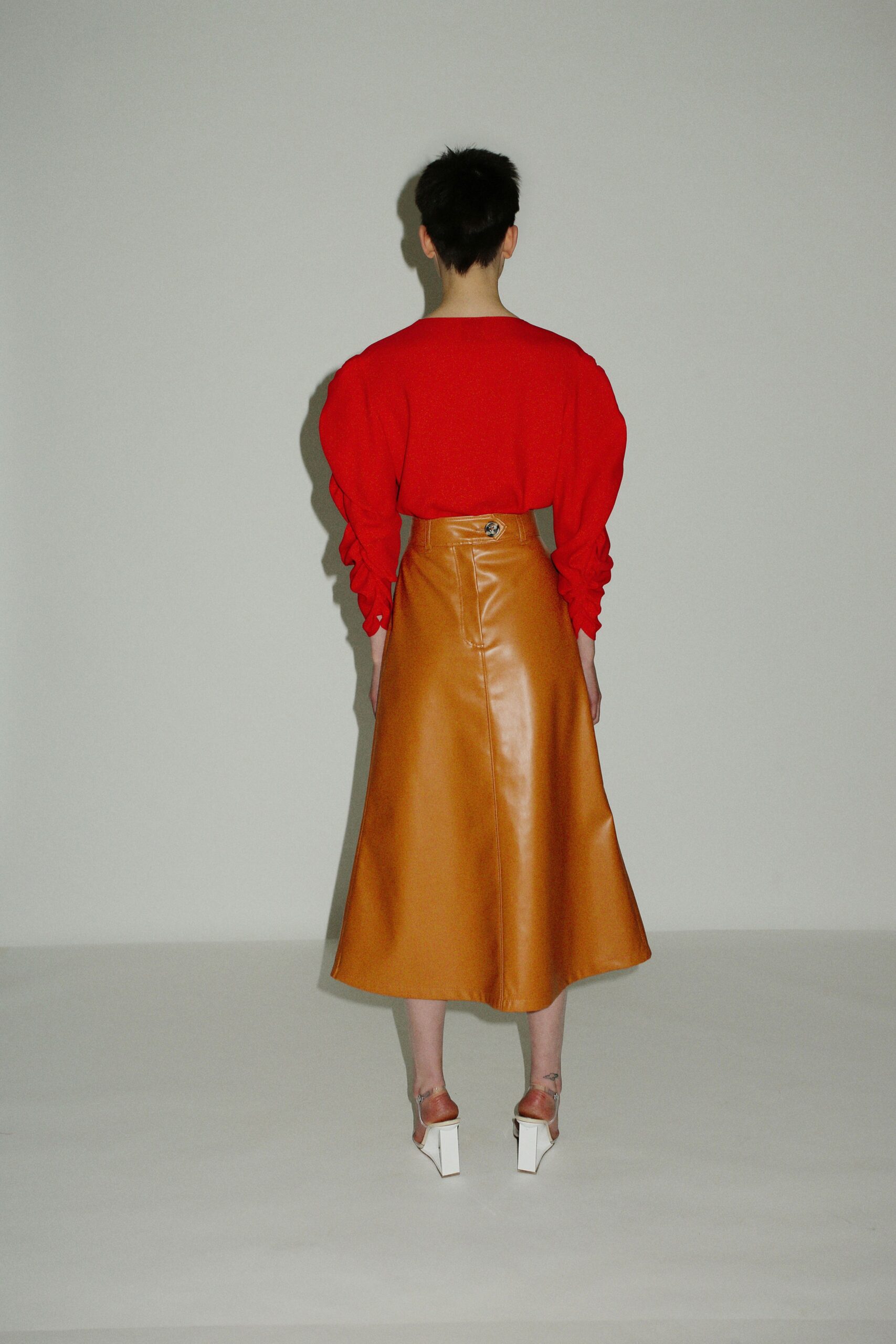 A.W.A.K.E. MODE F/W 19 Look 483