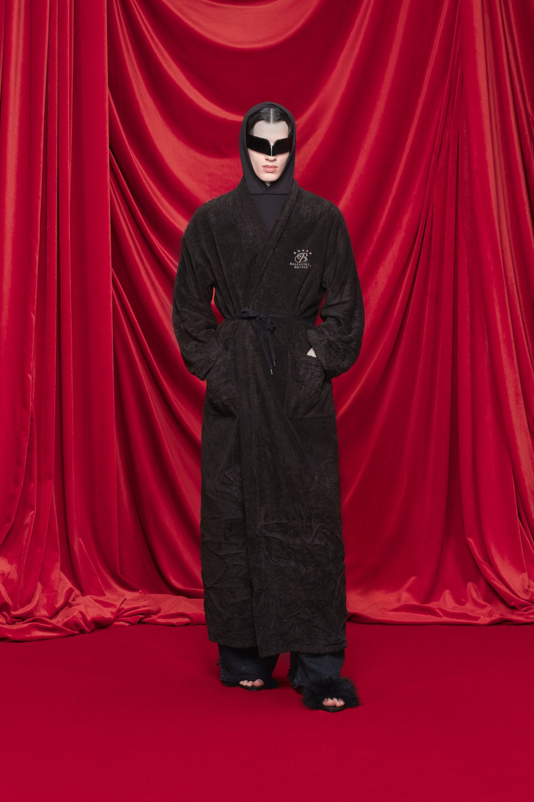 Balenciaga S/S 24 Look 391