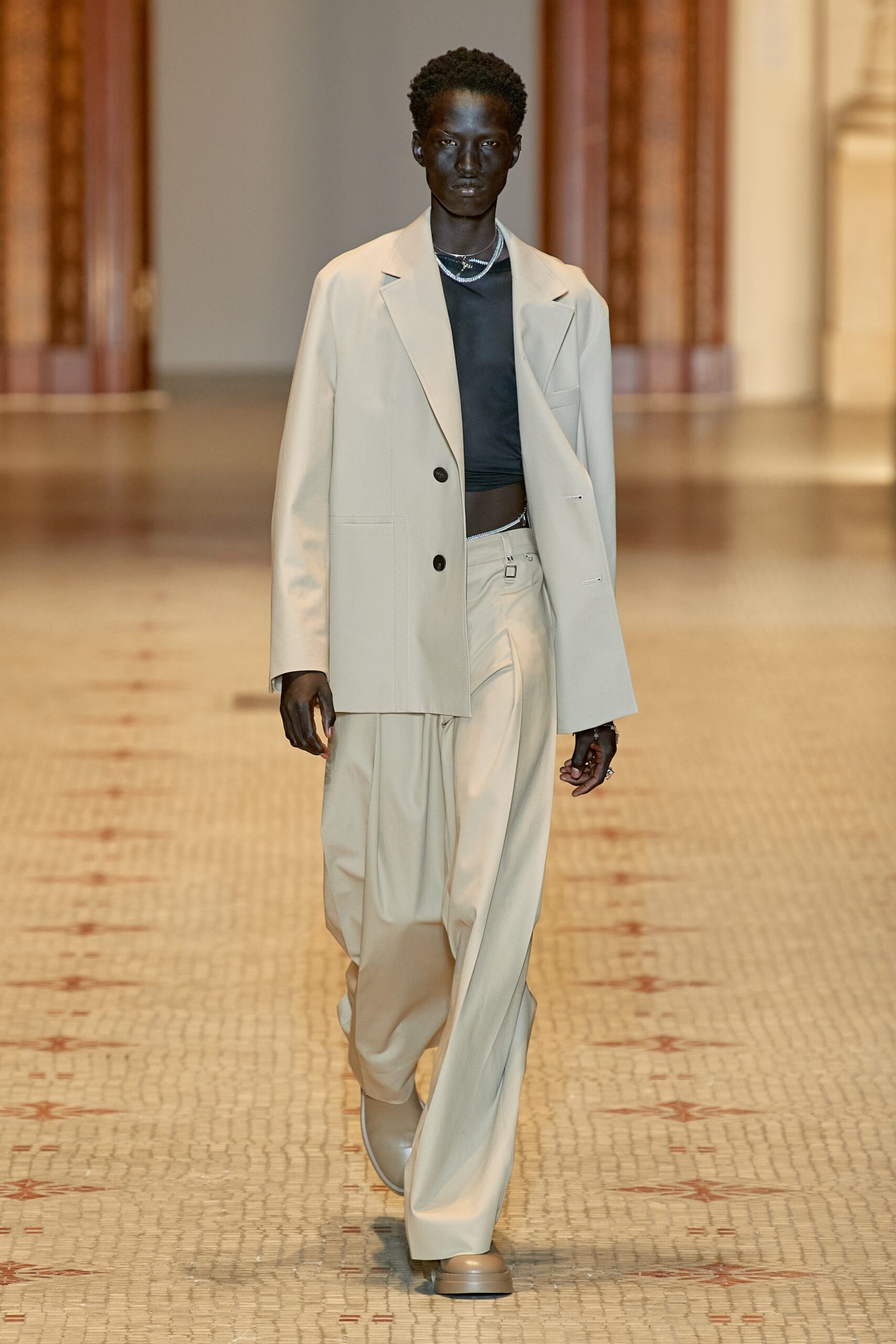 Wooyoungmi S/S 23 Menswear Look 42