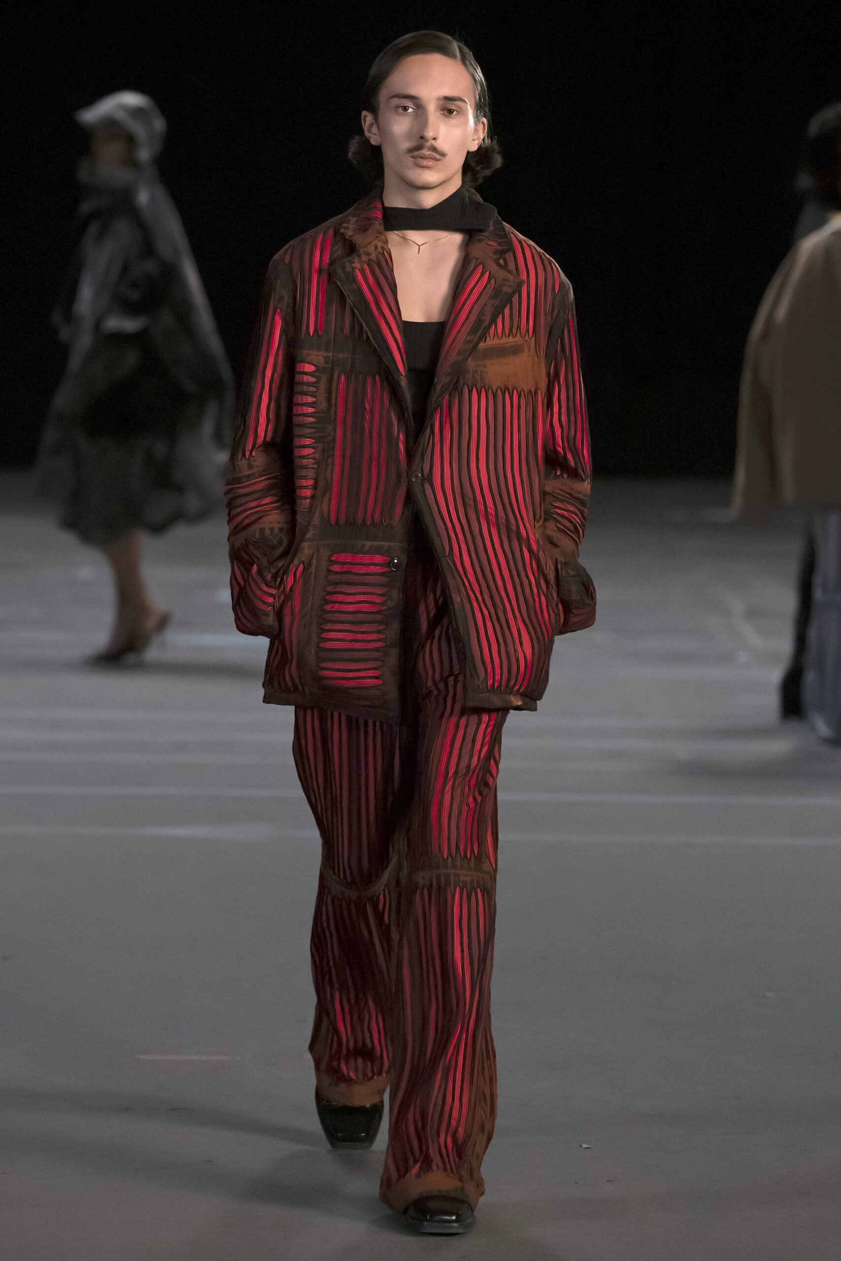 Y/Project F/W 21 Menswear Look 44