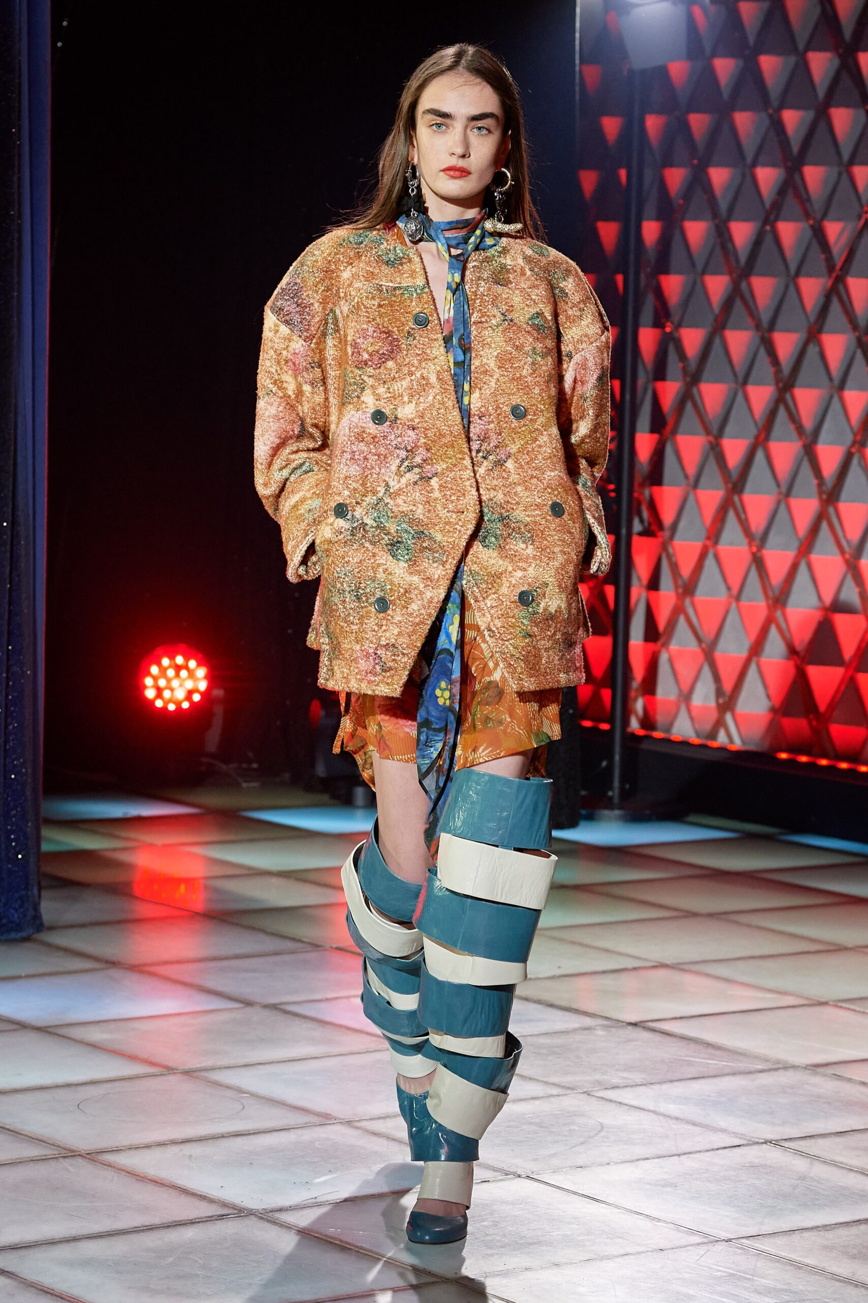 Andreas Kronthaler for Vivienne Westwood F/W 22 Look 562