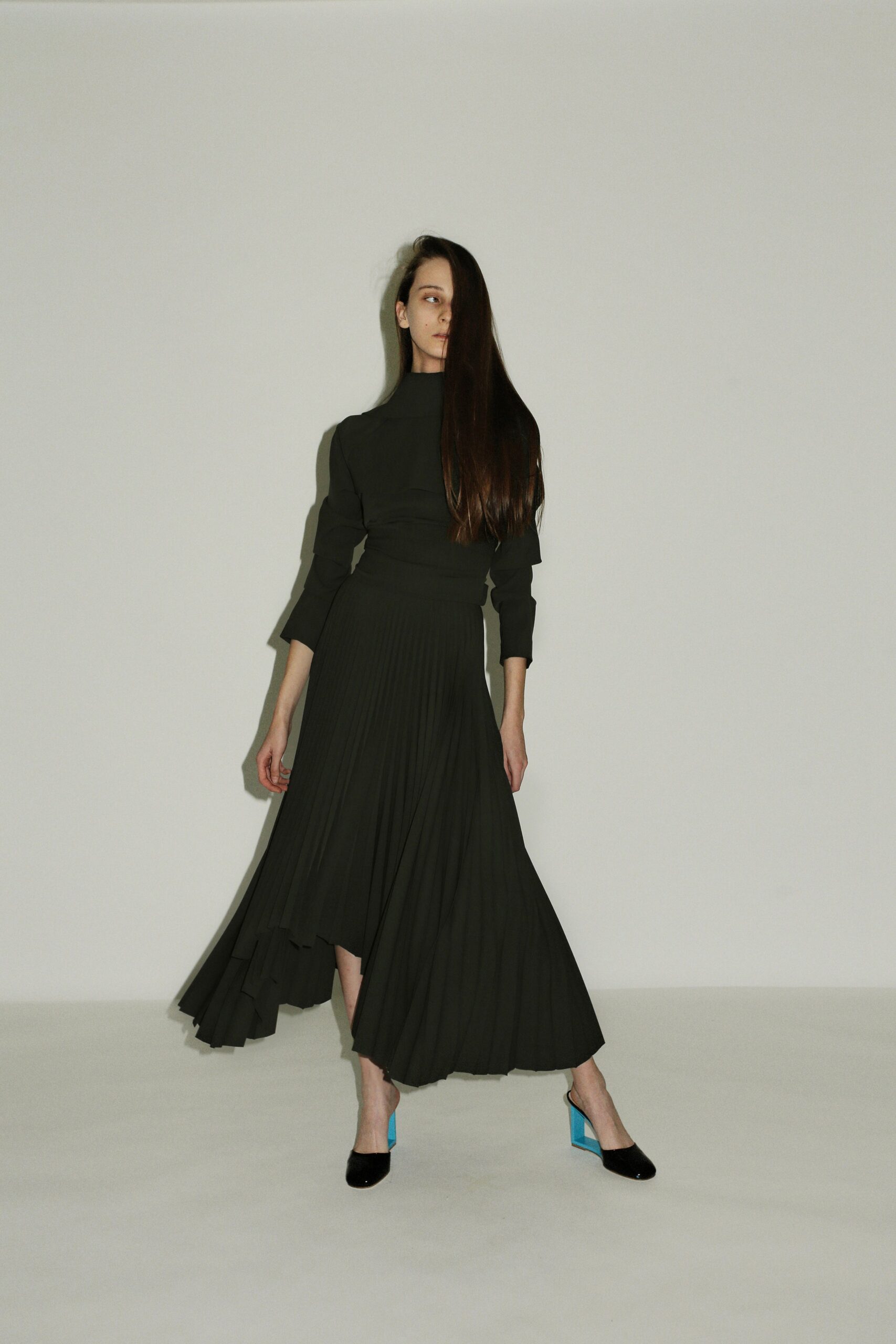 A.W.A.K.E. MODE F/W 19 Look 535