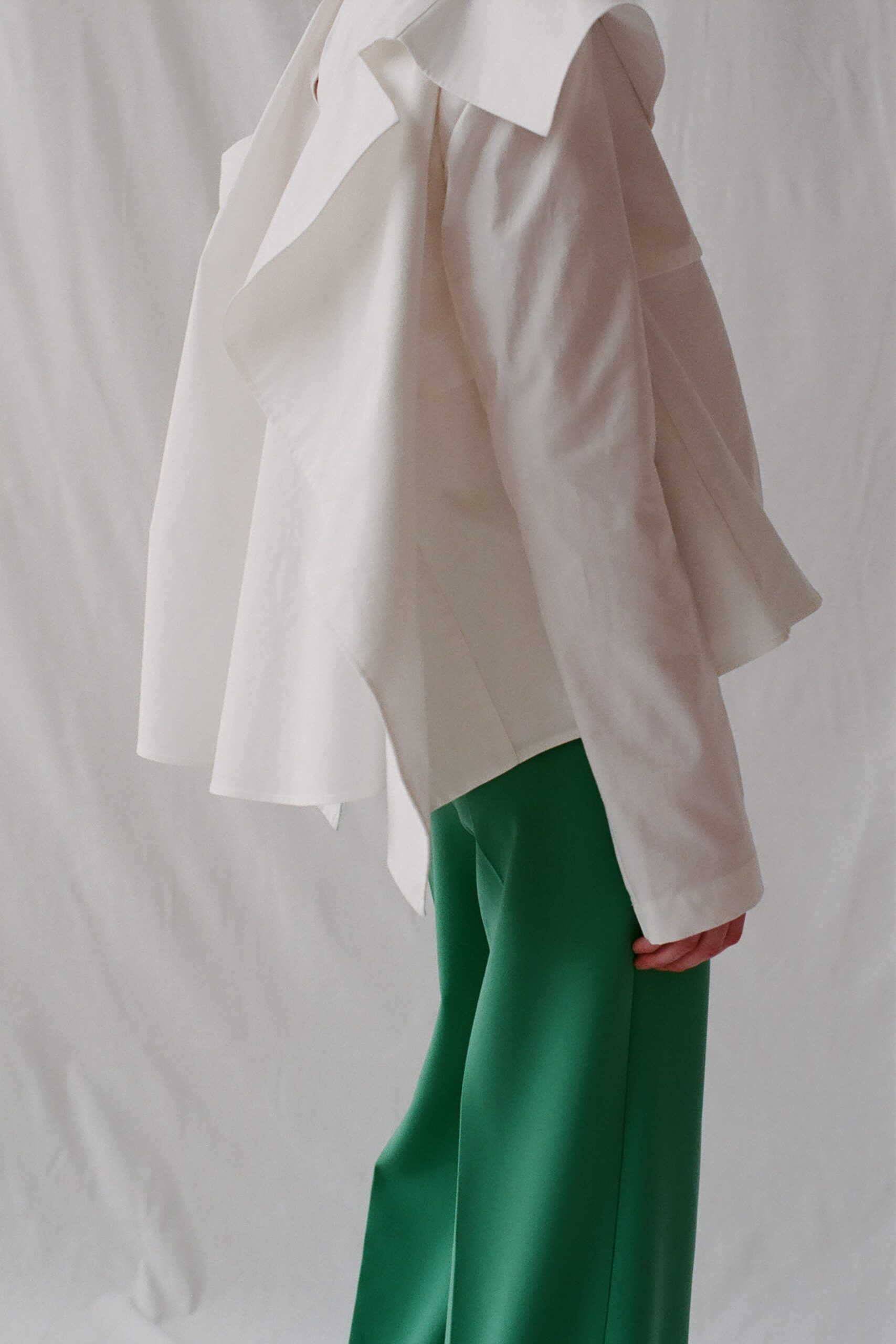 A.W.A.K.E. MODE Resort 19 Look 672