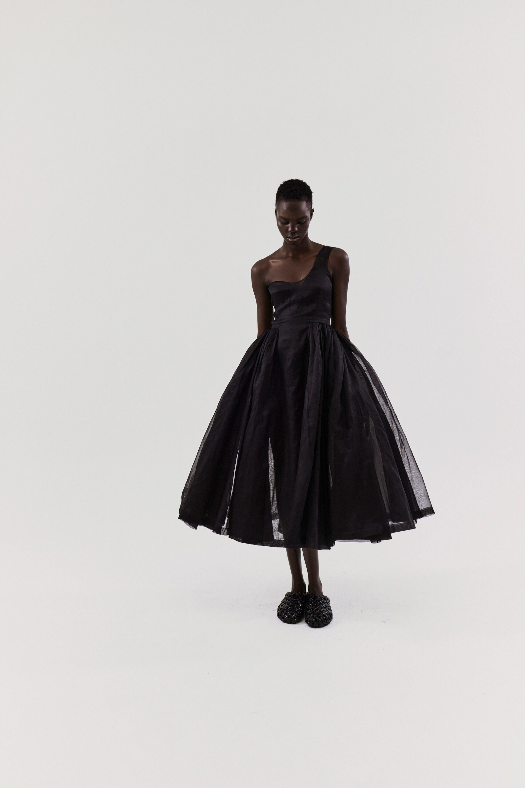 A.W.A.K.E. MODE S/S 24 Look 773