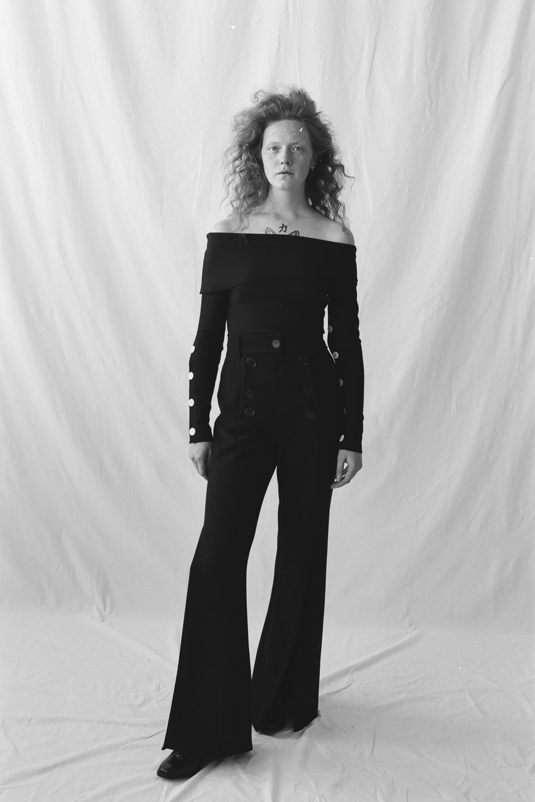 A.W.A.K.E. MODE Resort 19 Look 715