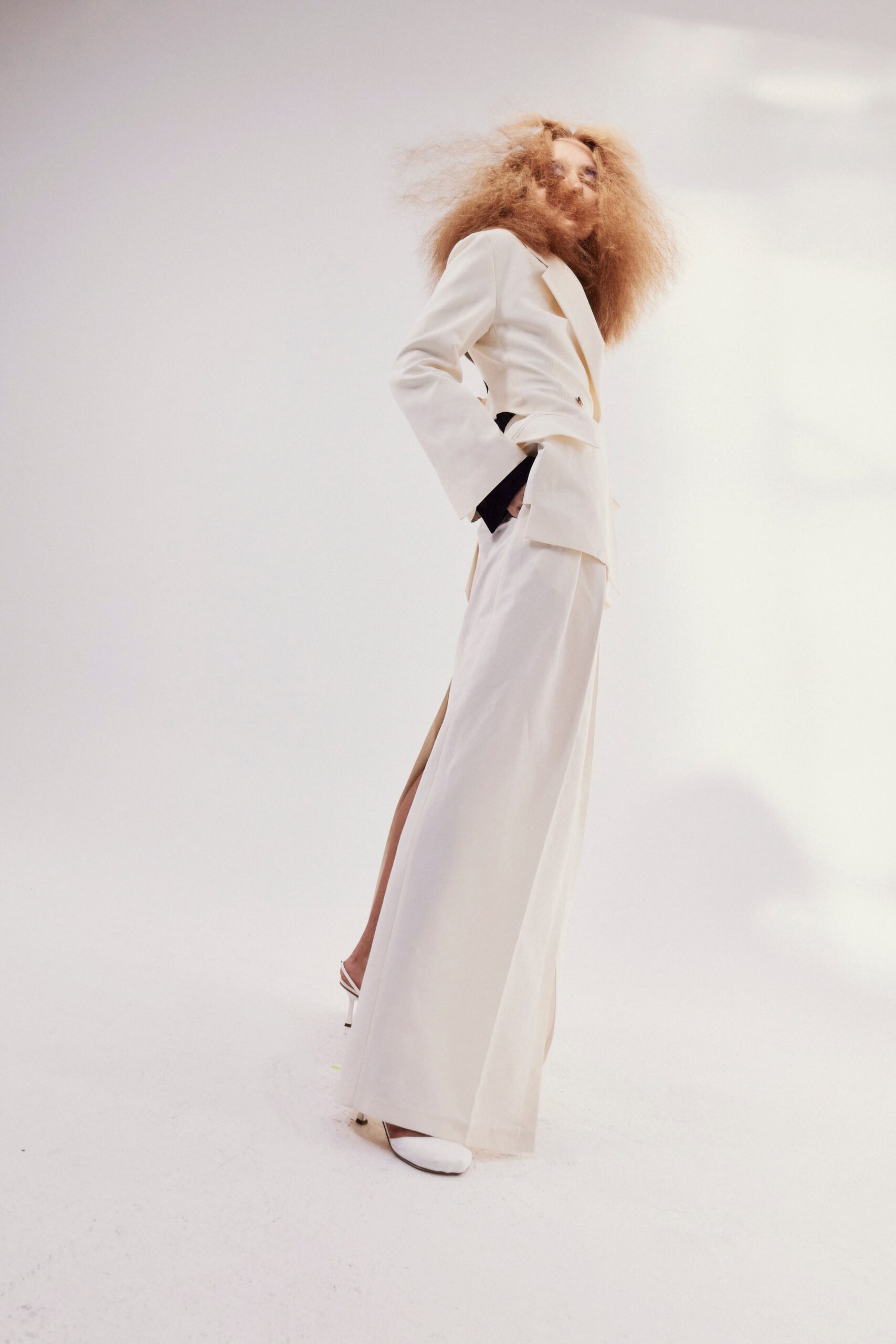 A.W.A.K.E. MODE S/S 24 Look 789