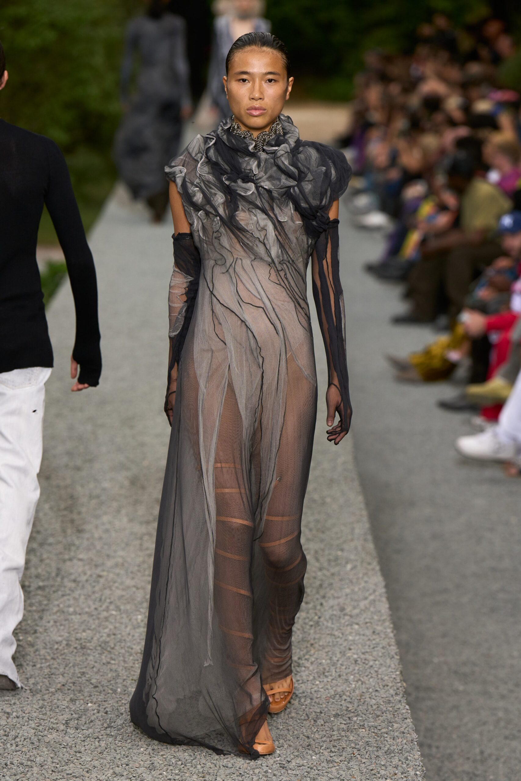 Y/Project S/S 23 Menswear Look 60