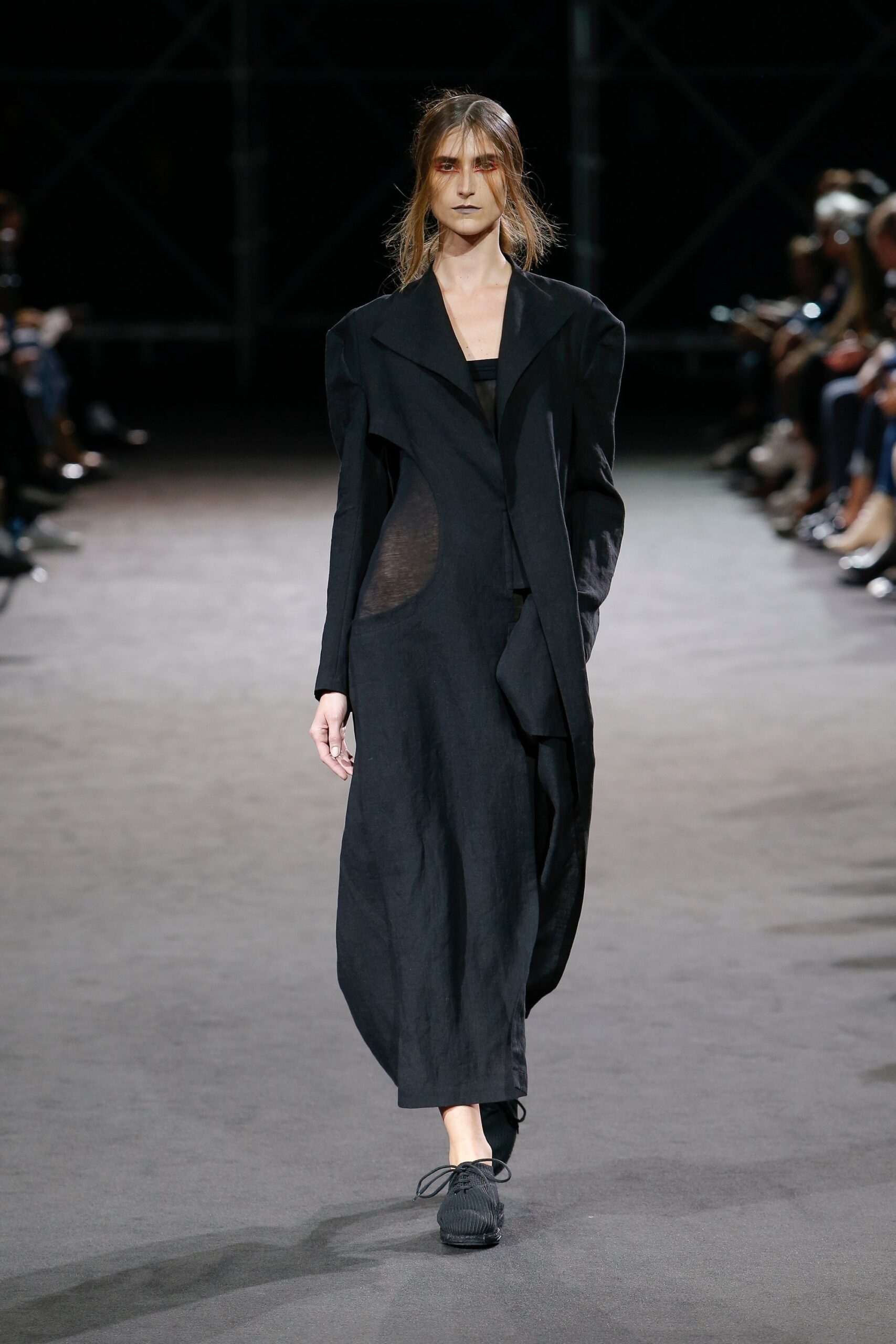 Yohji Yamamoto S/S 19 Look 6