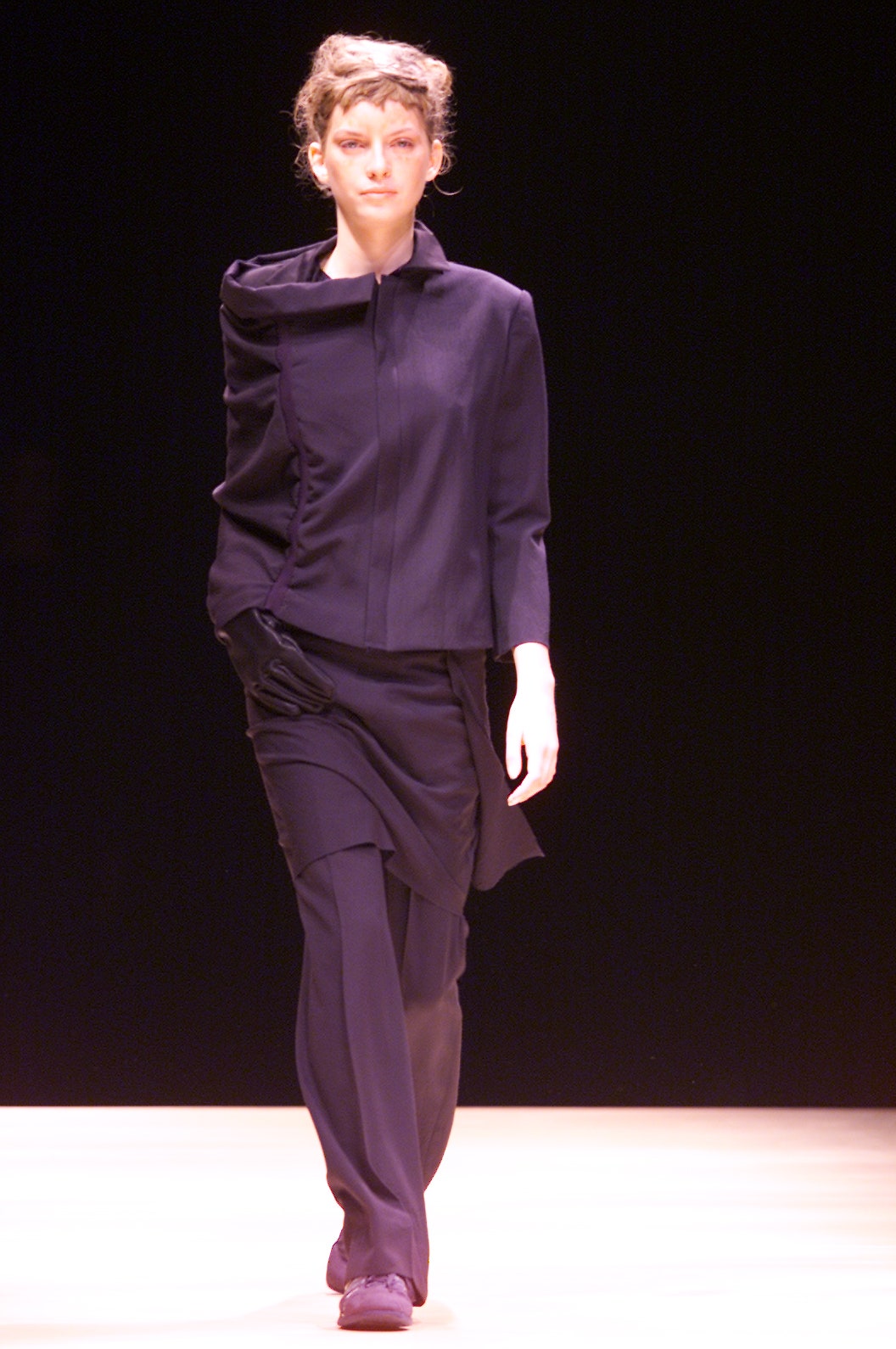 Yohji Yamamoto F/W 01 Look 7