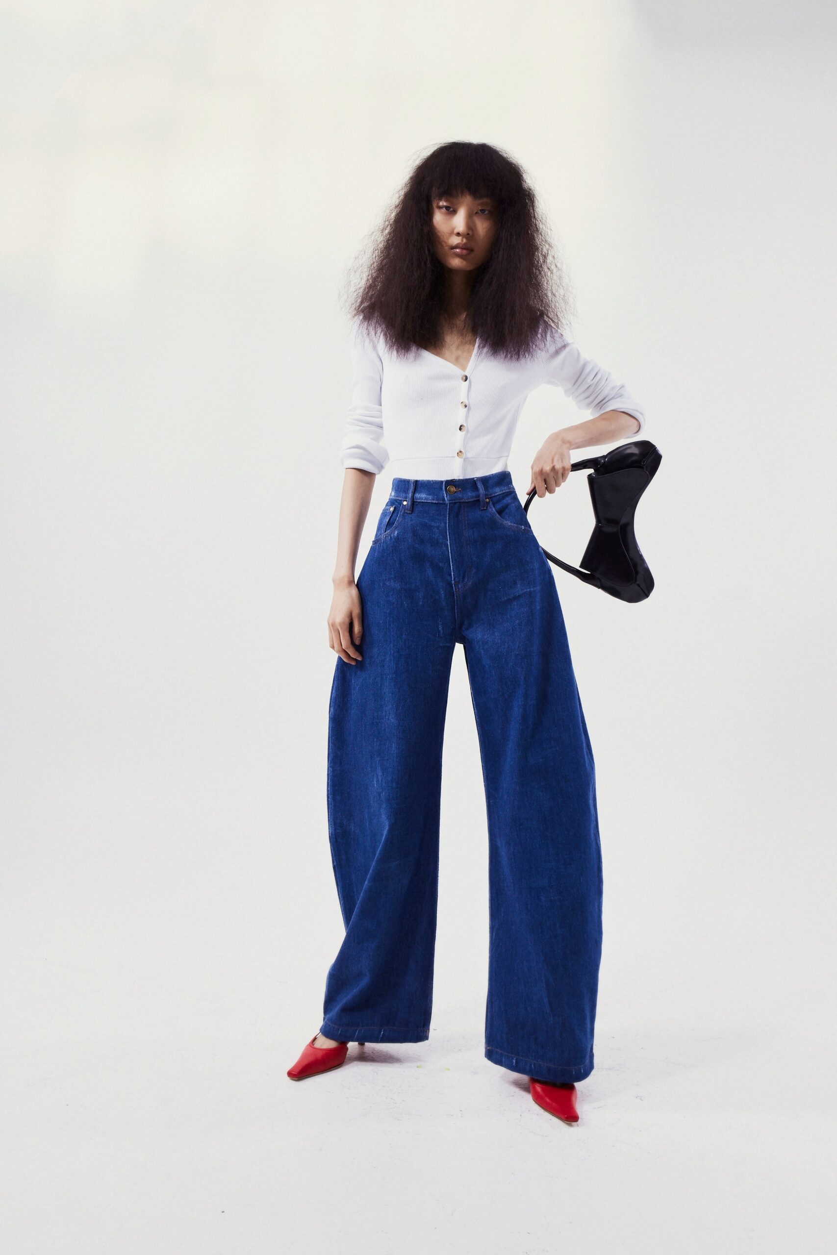 A.W.A.K.E. MODE S/S 24 Look 1033