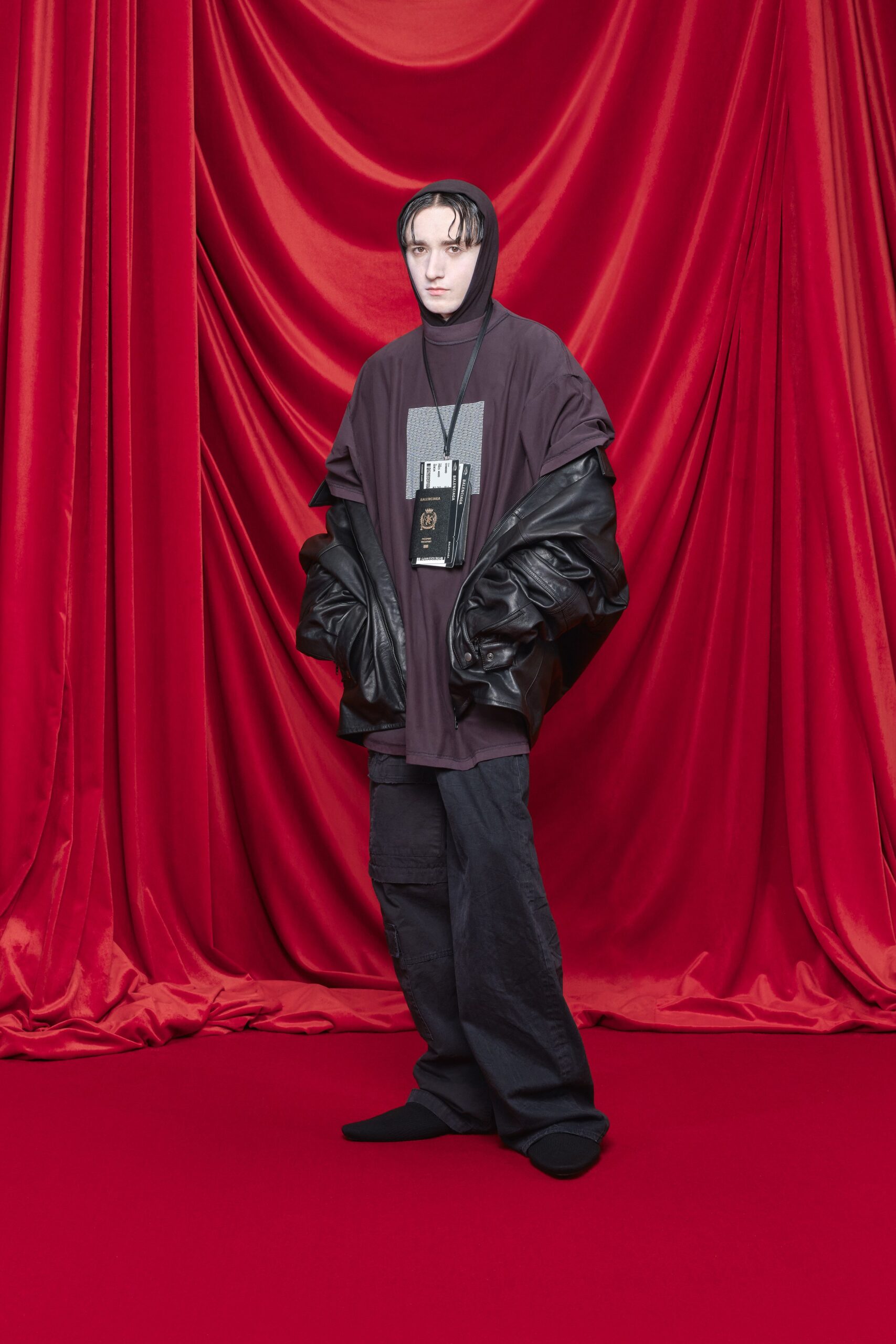 Balenciaga S/S 24 Look 689
