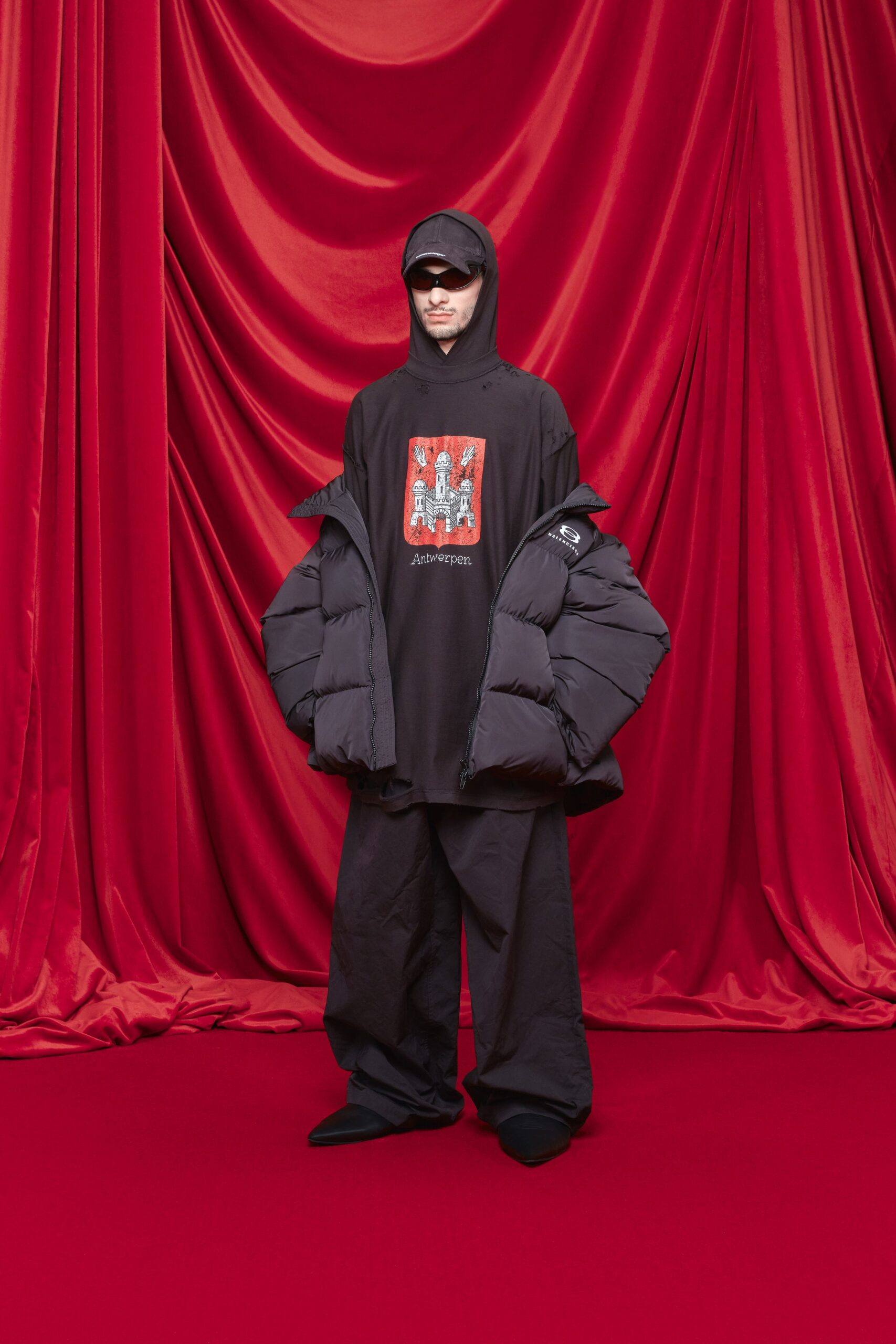 Balenciaga S/S 24 Look 701