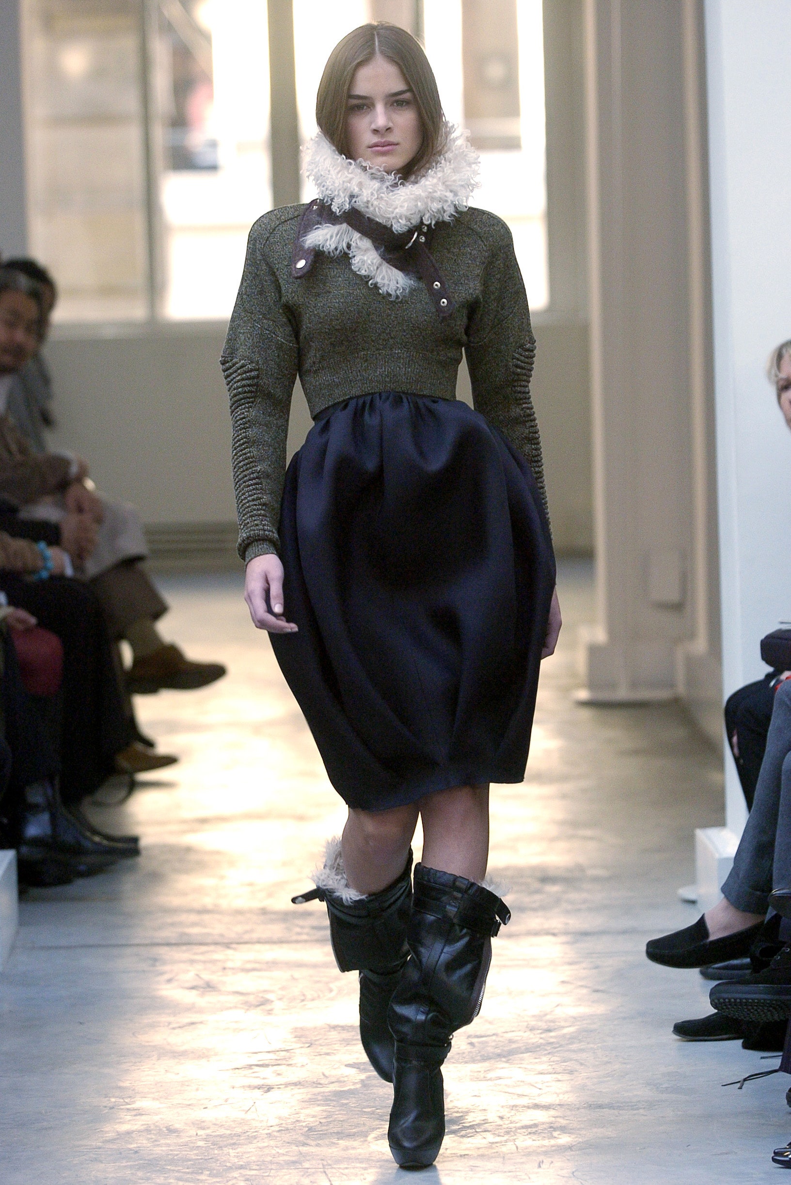 Balenciaga F/W 04 Look 93