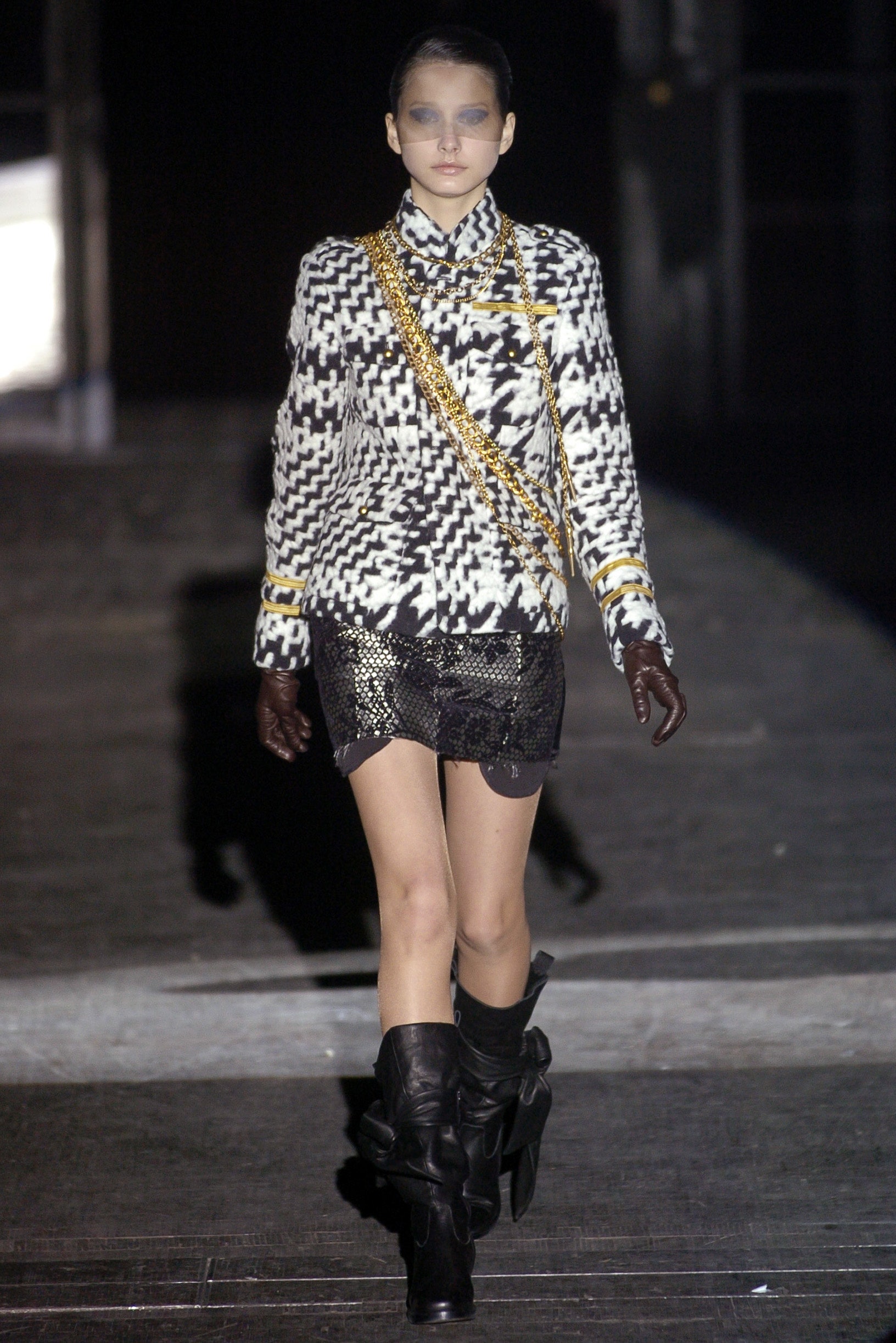 A.F. Vandevorst F/W 04 Look 143