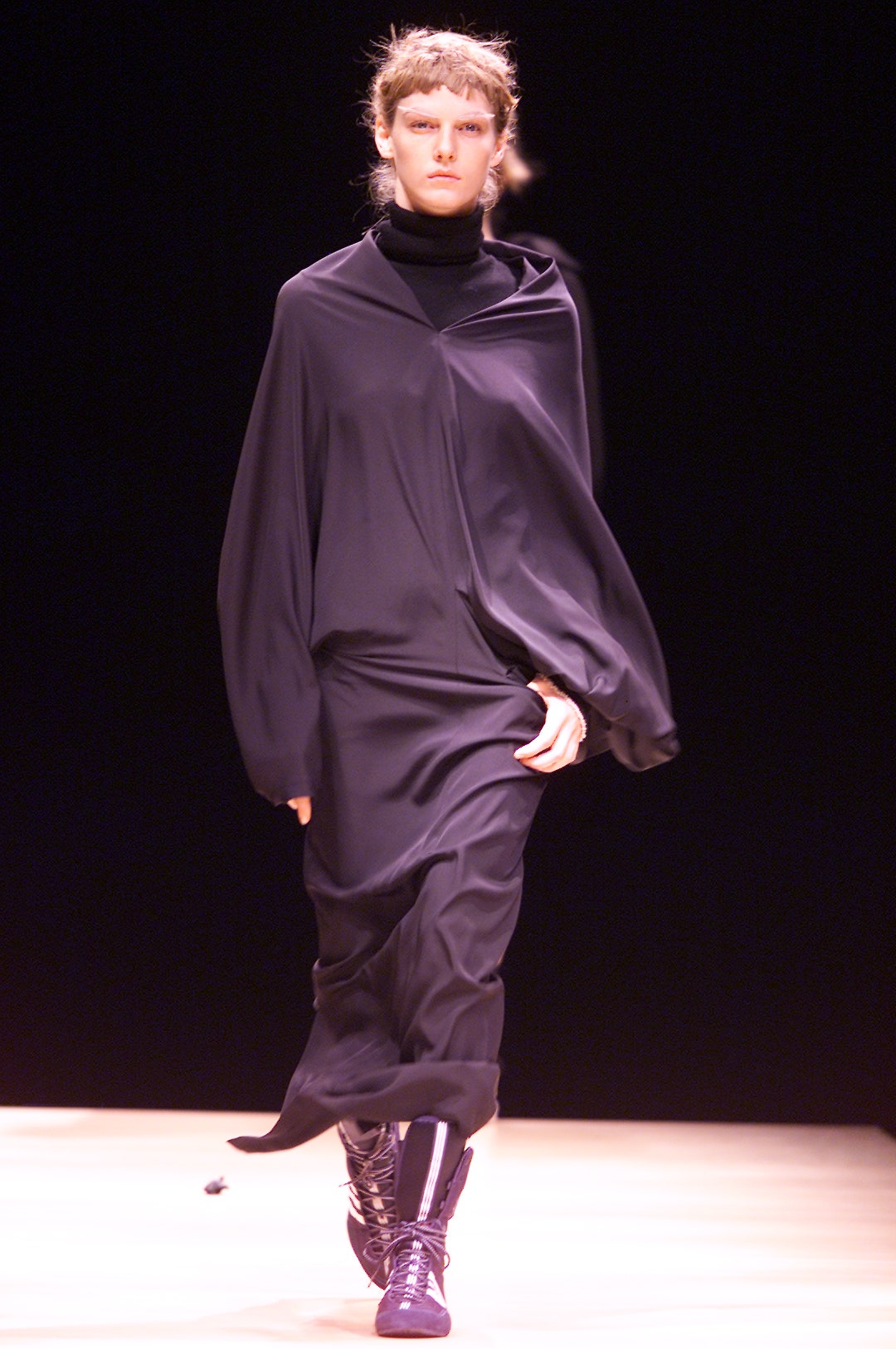 Yohji Yamamoto F/W 01 Look 30
