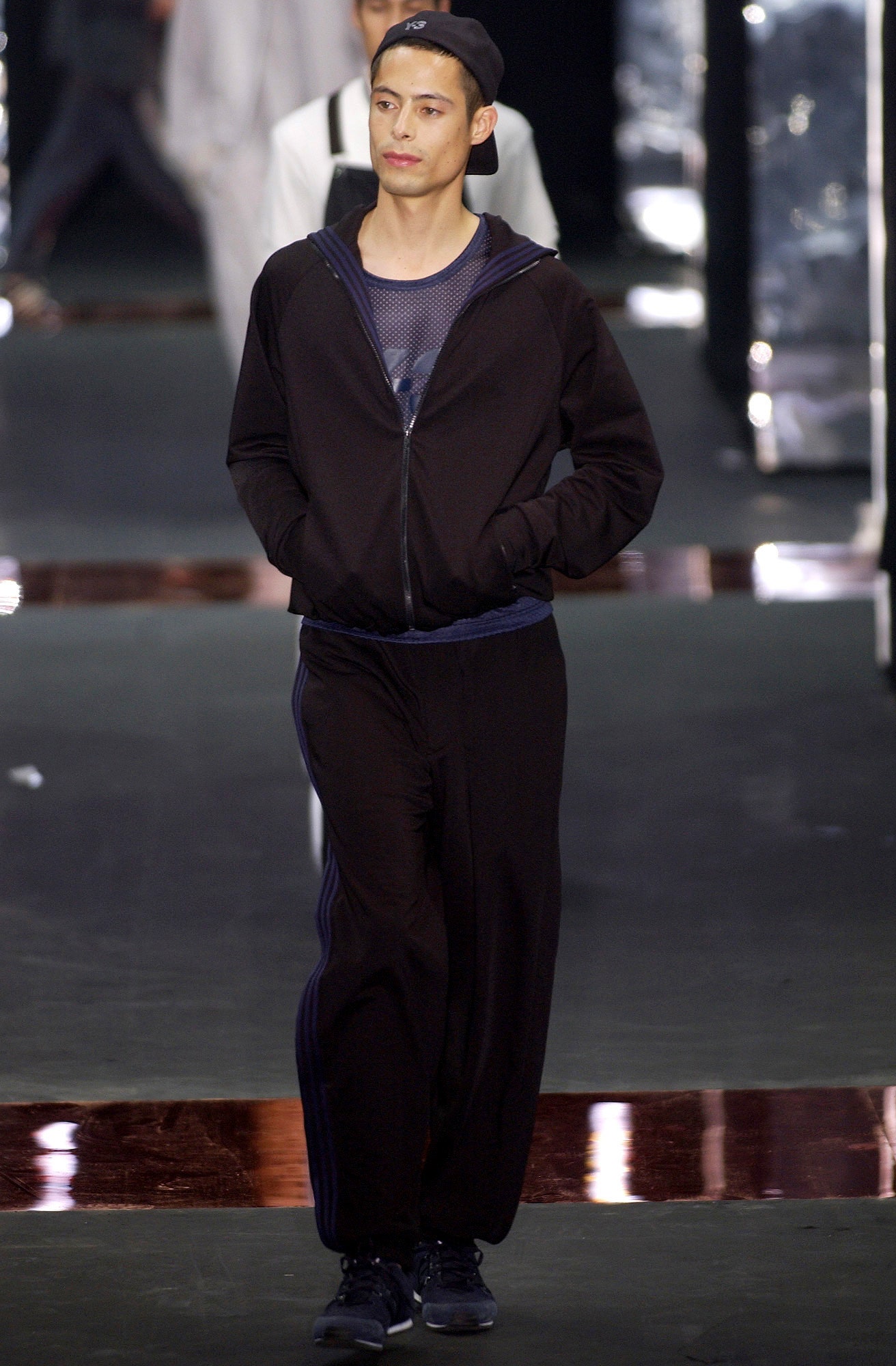 Y-3 S/S 03 Look 31