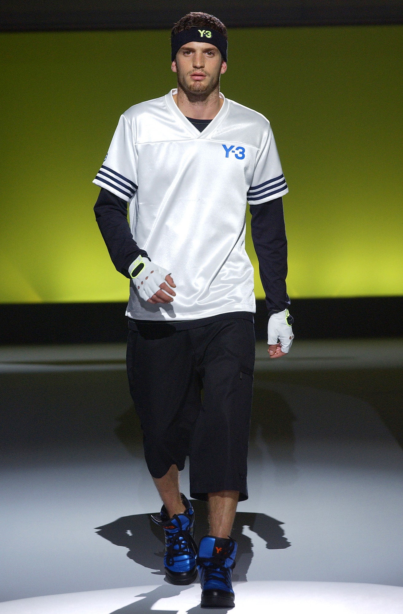 Y-3 S/S 04 Look 32