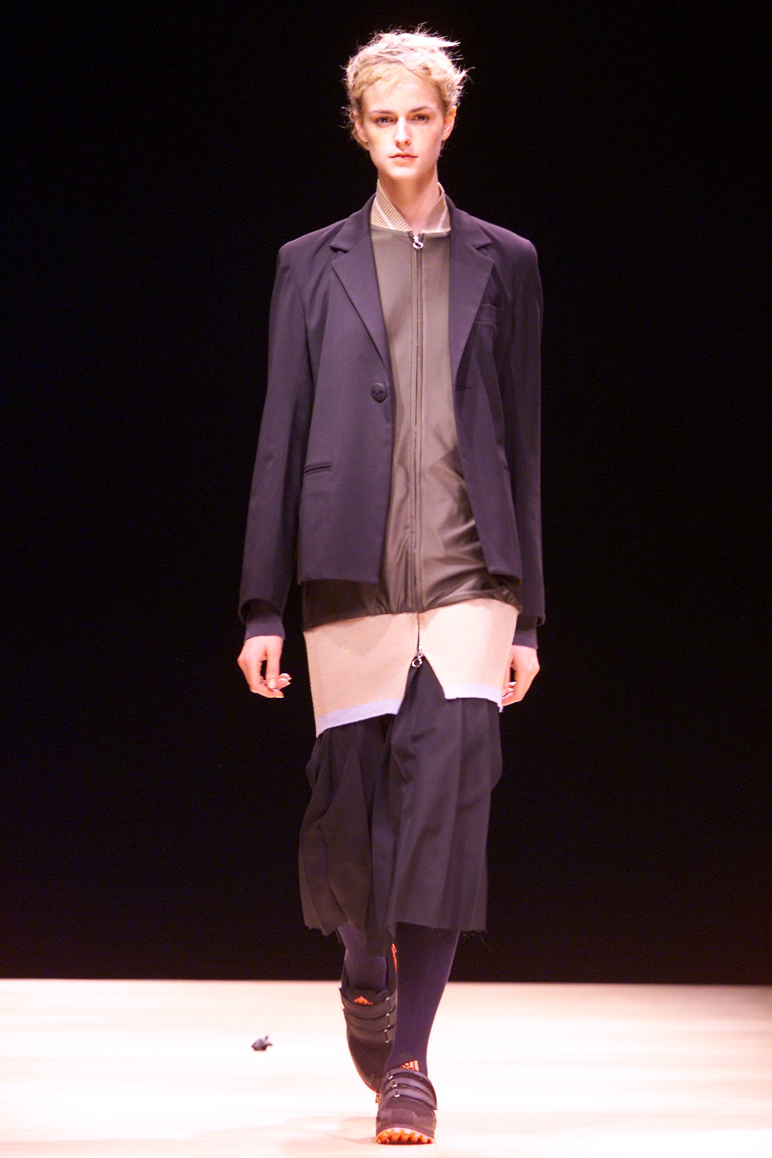 Yohji Yamamoto F/W 01 Look 33