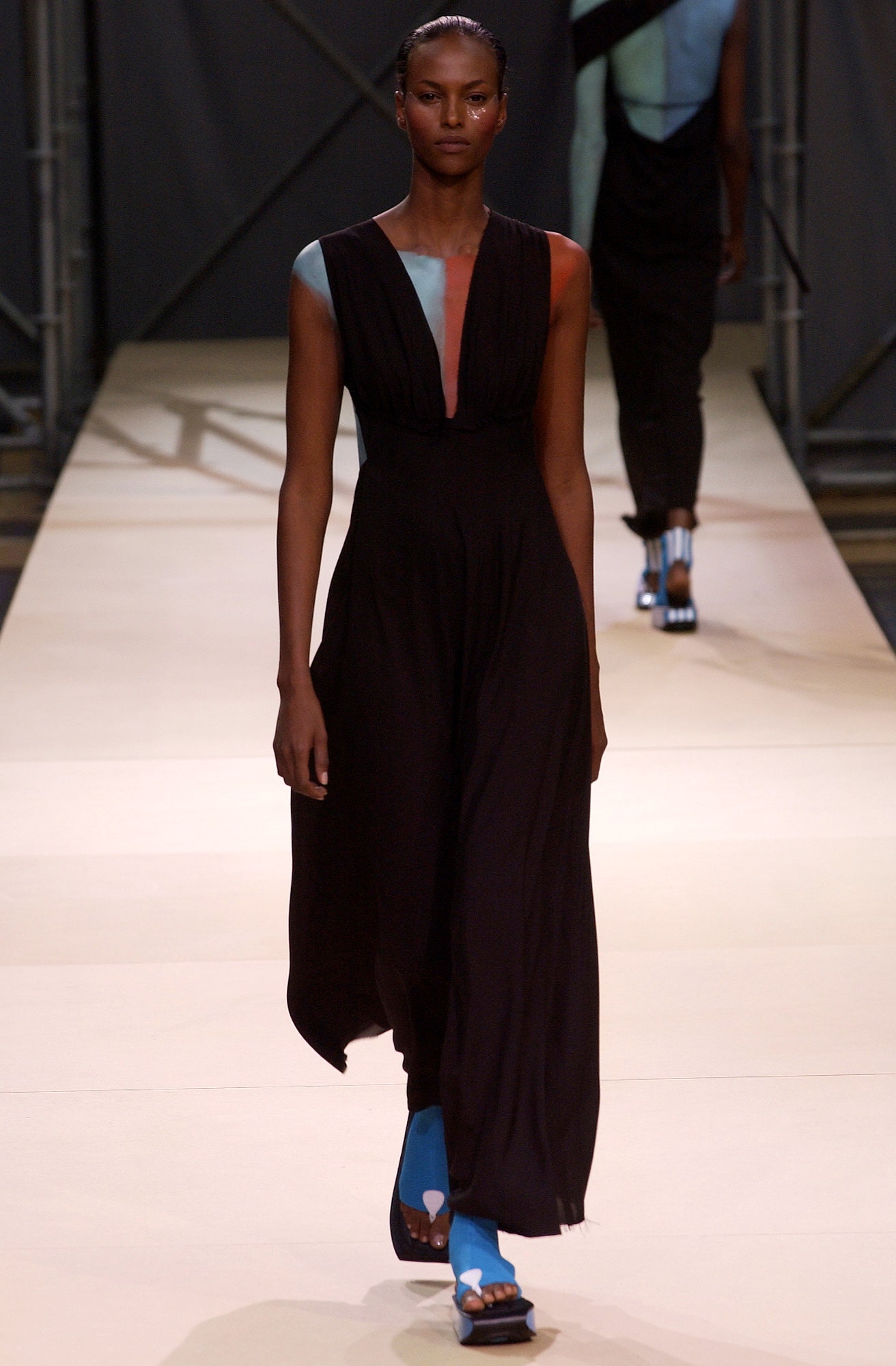 Yohji Yamamoto S/S 04 Look 34