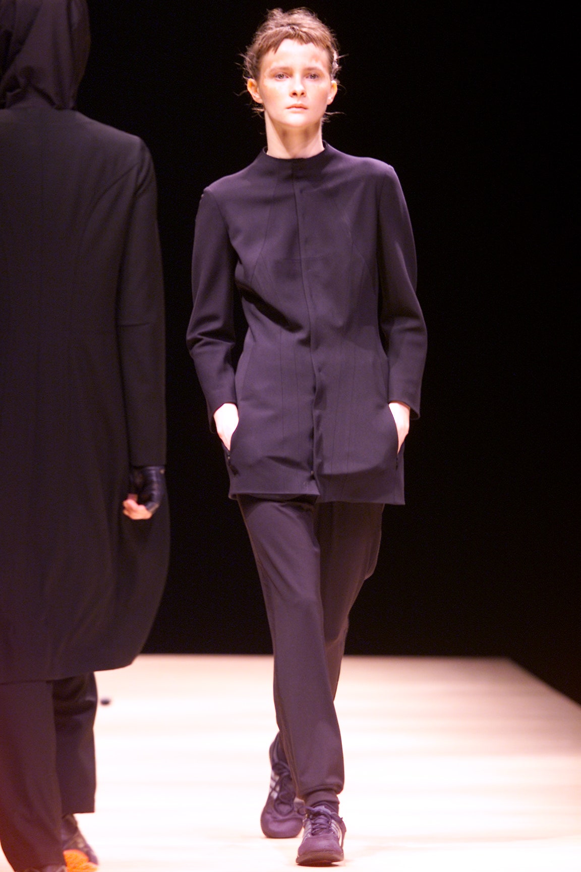 Yohji Yamamoto F/W 01 Look 36