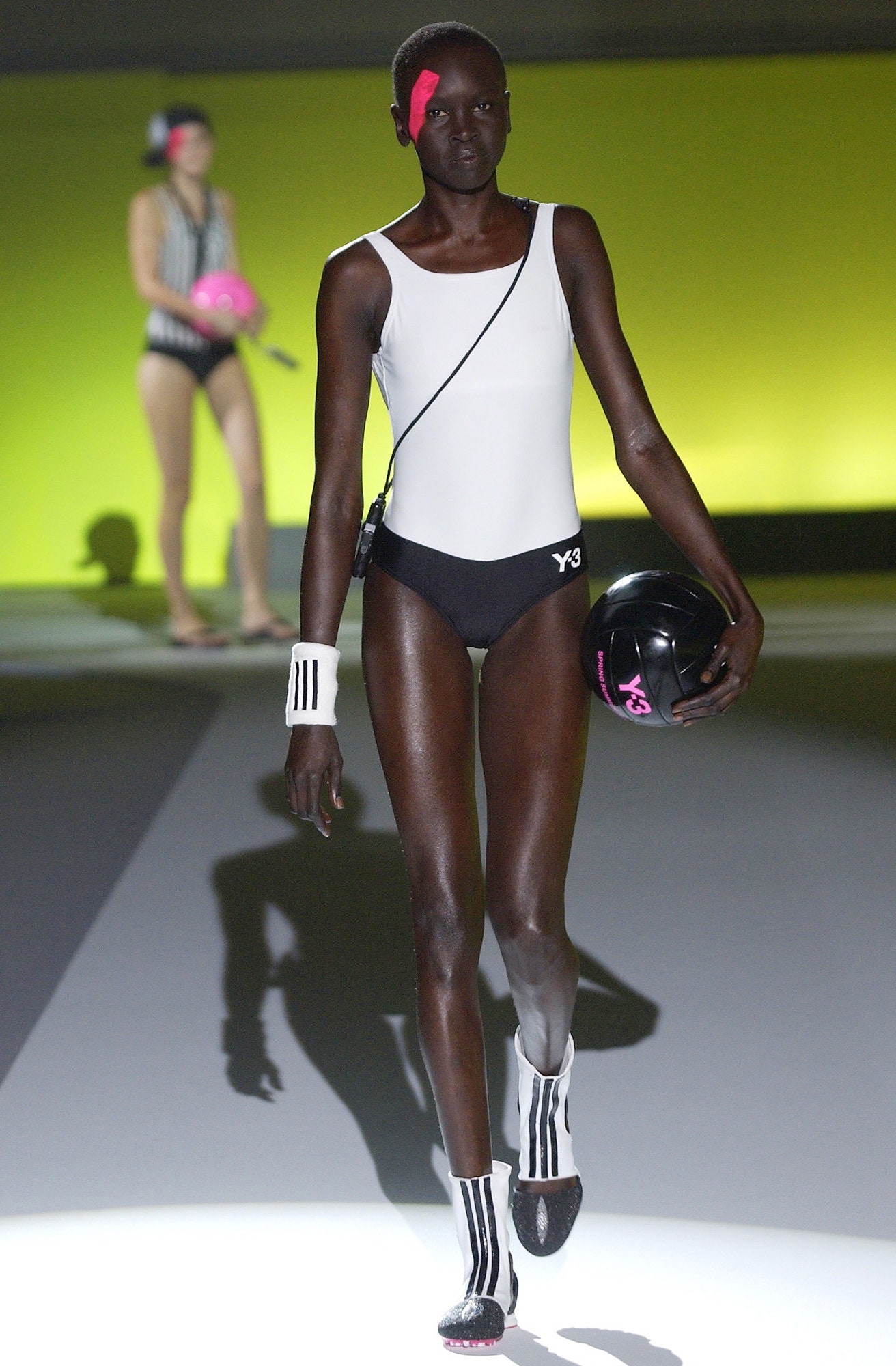 Y-3 S/S 04 Look 39