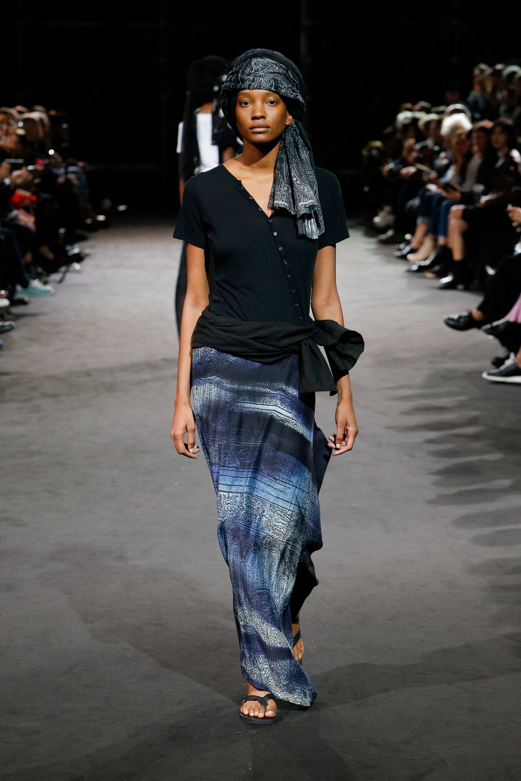 Yohji Yamamoto S/S 19 Look 40