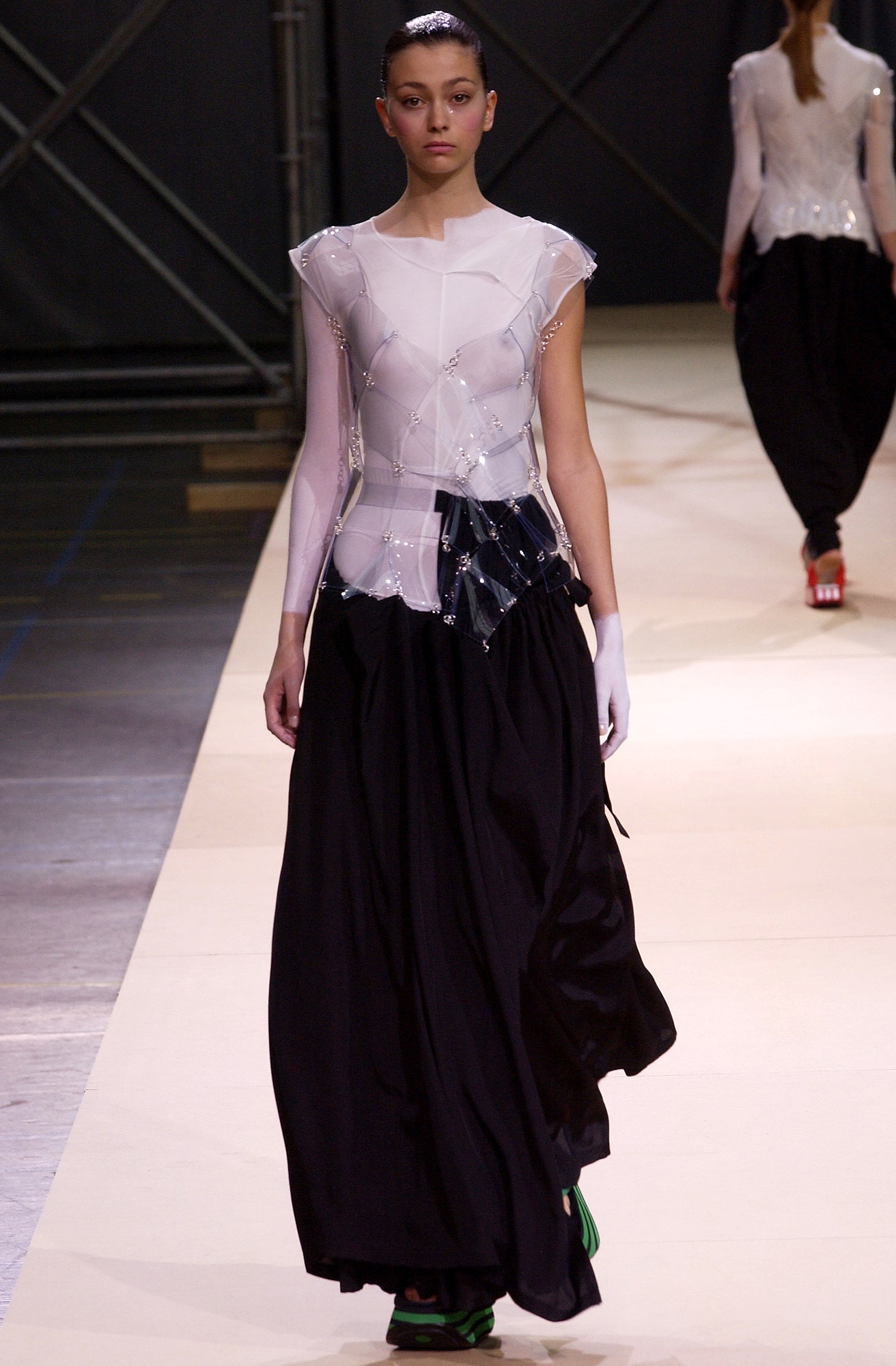 Yohji Yamamoto S/S 04 Look 41