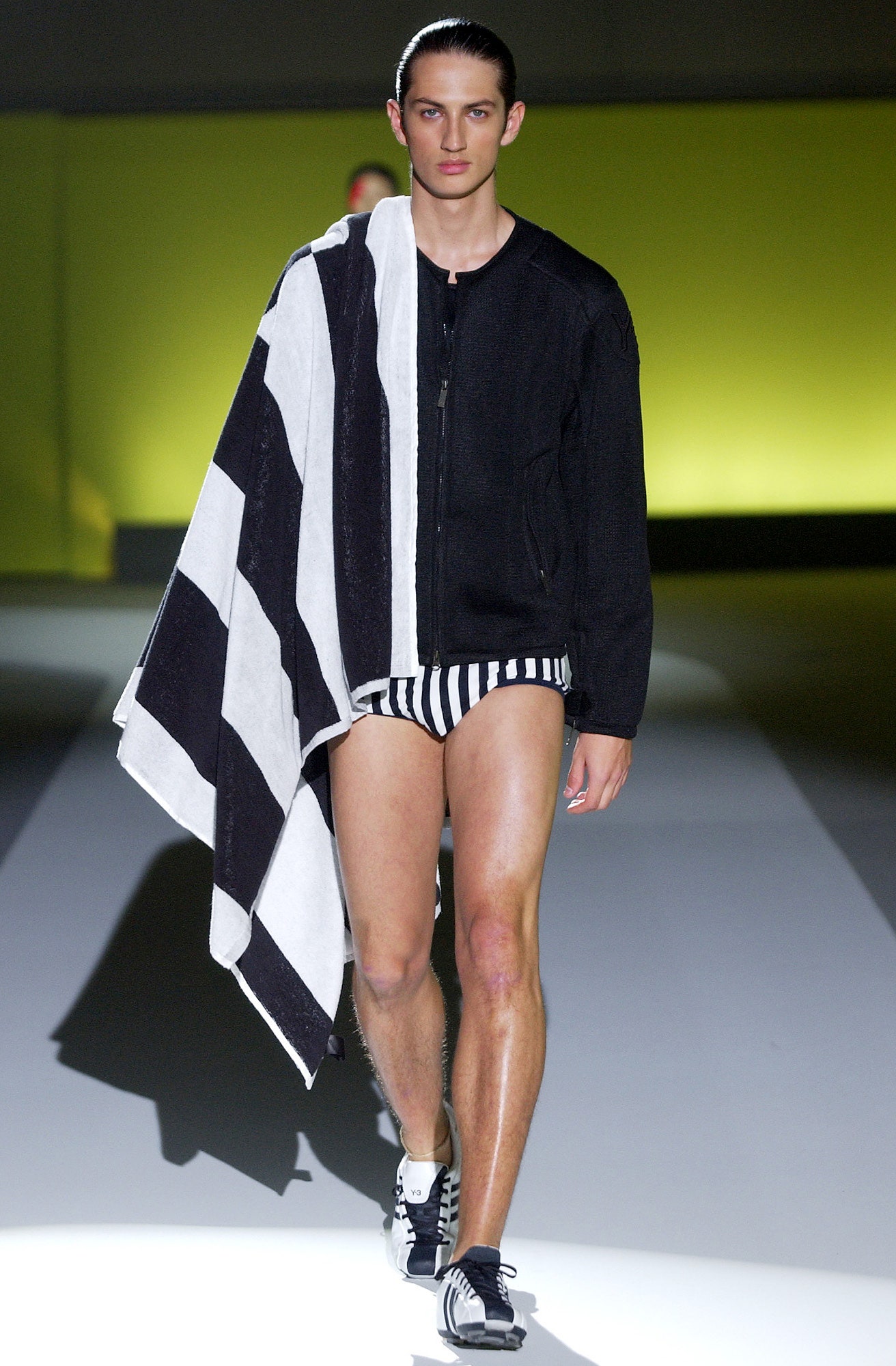 Y-3 S/S 04 Look 45