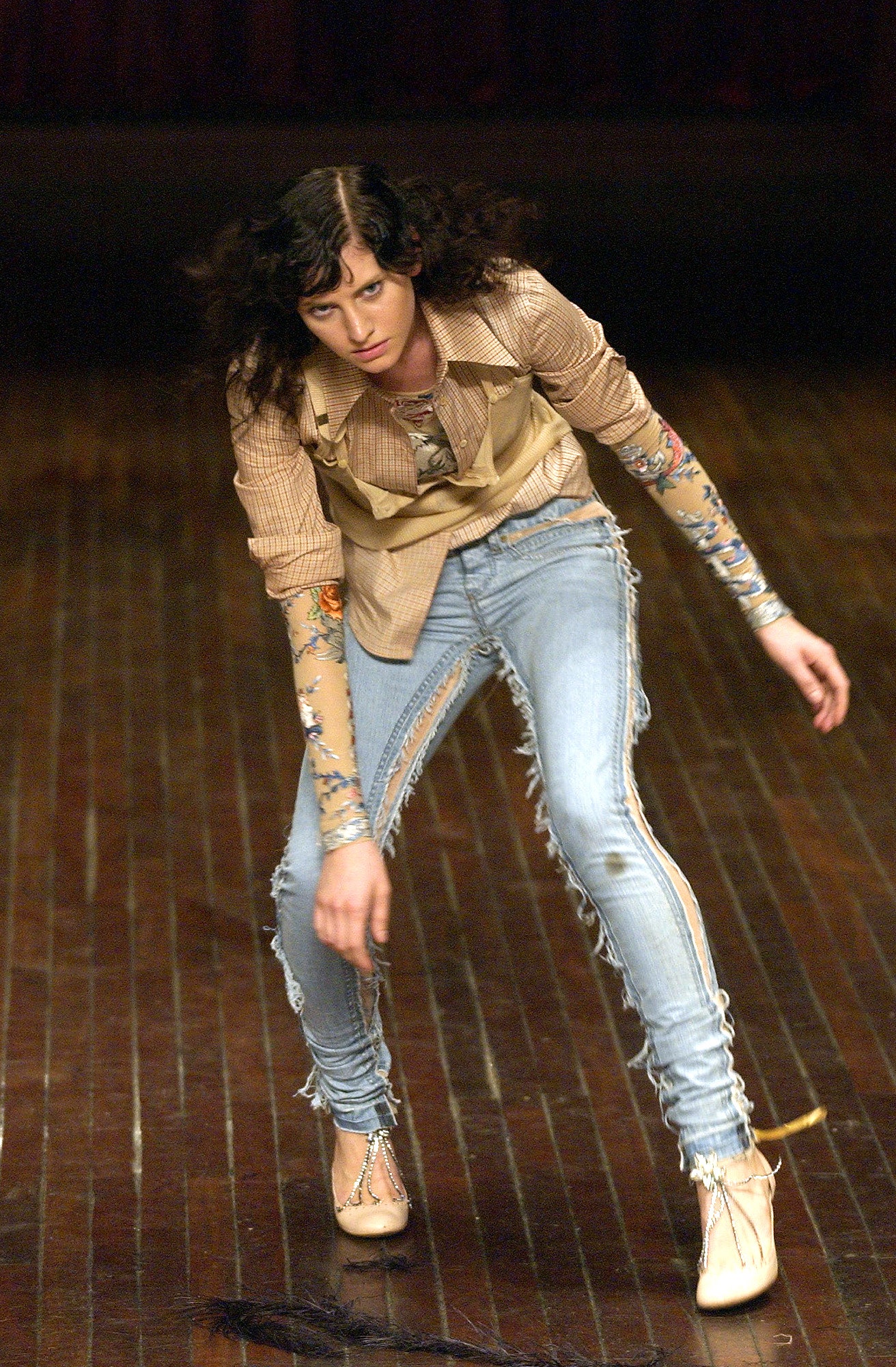 Alexander McQueen S/S 04 Look 56